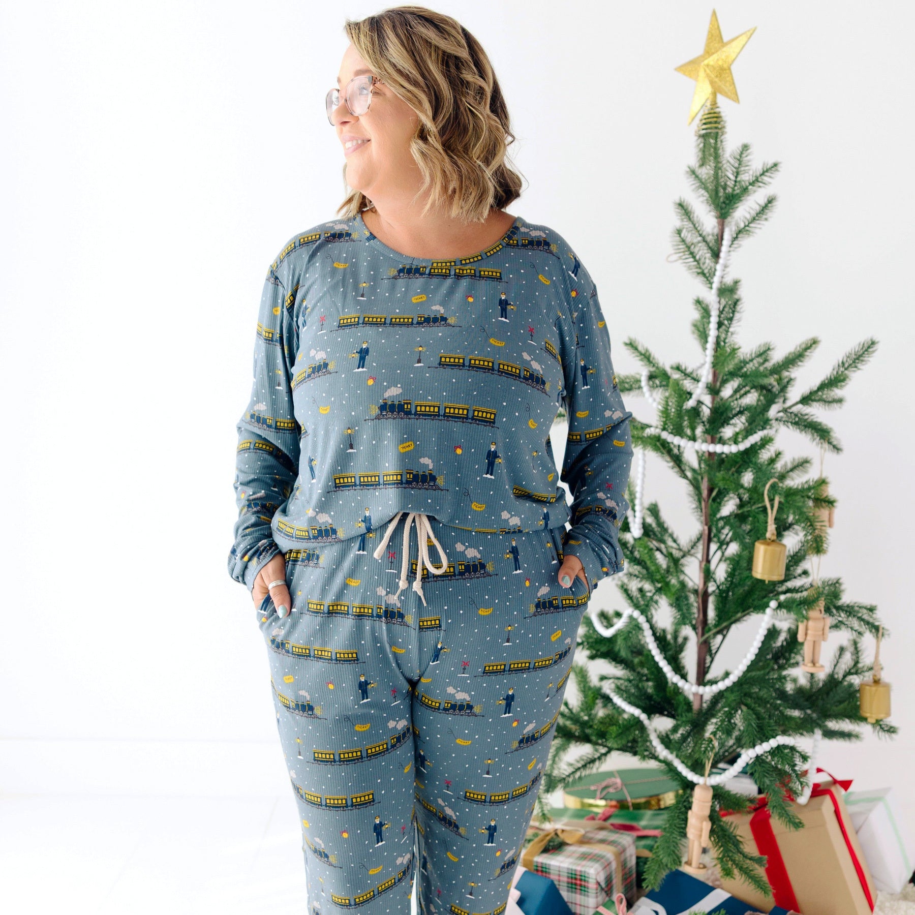 Christmas Trains Small Ribbed Women's Long Sleeve Top