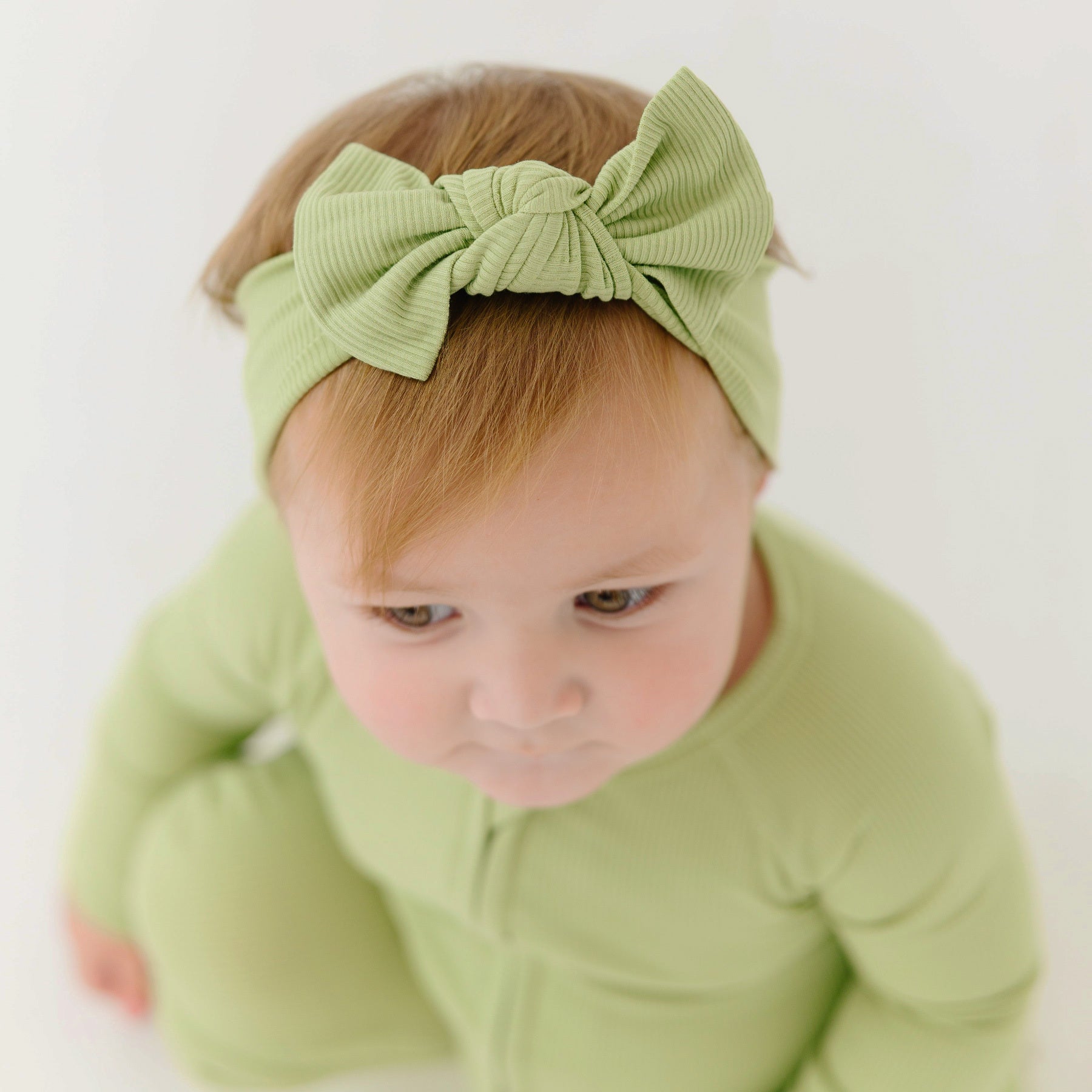 Tarragon Green Small Ribbed Bow