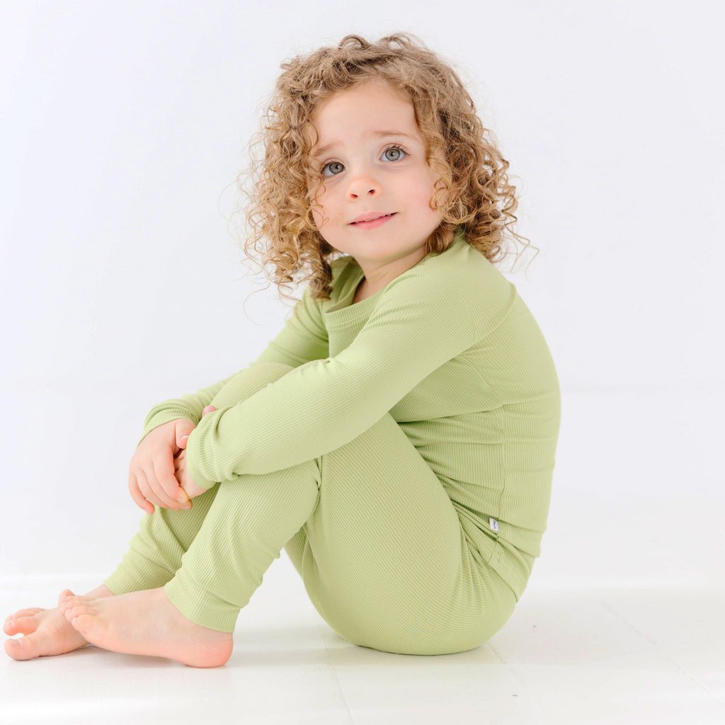 Tarragon Green Small Ribbed Two-Piece Set