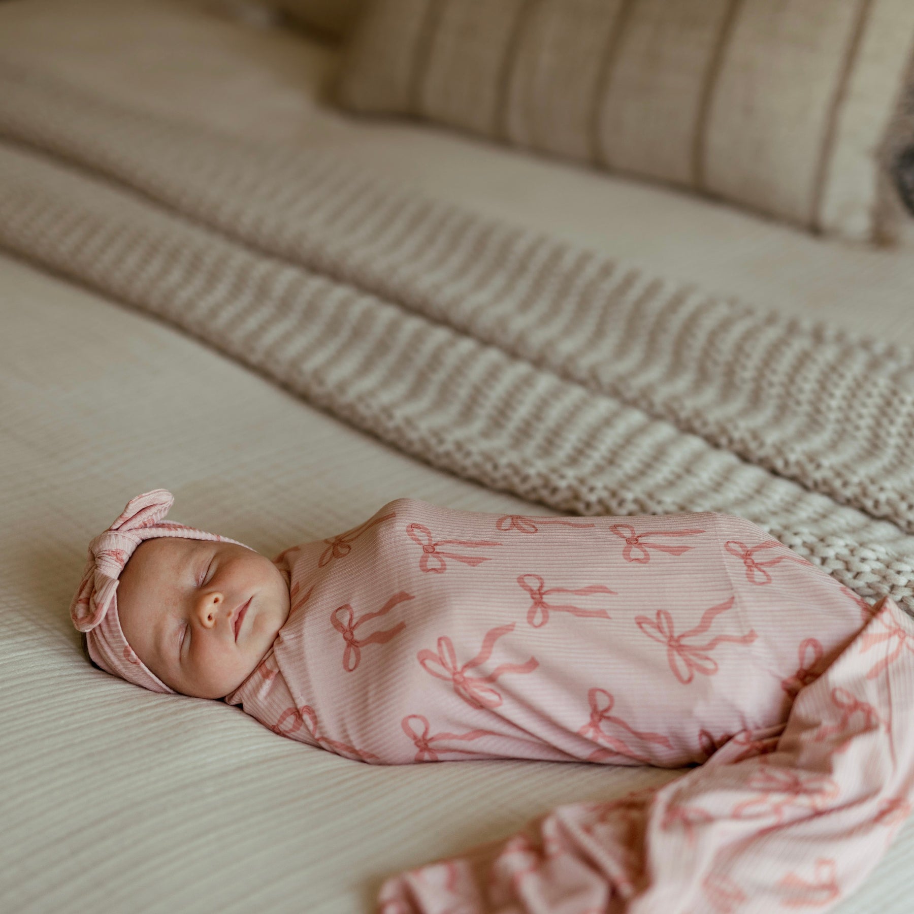 Coquette Bows Small Ribbed Bow