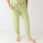 Tarragon Green Small Ribbed Women's Short Sleeve & Pants Matching Set