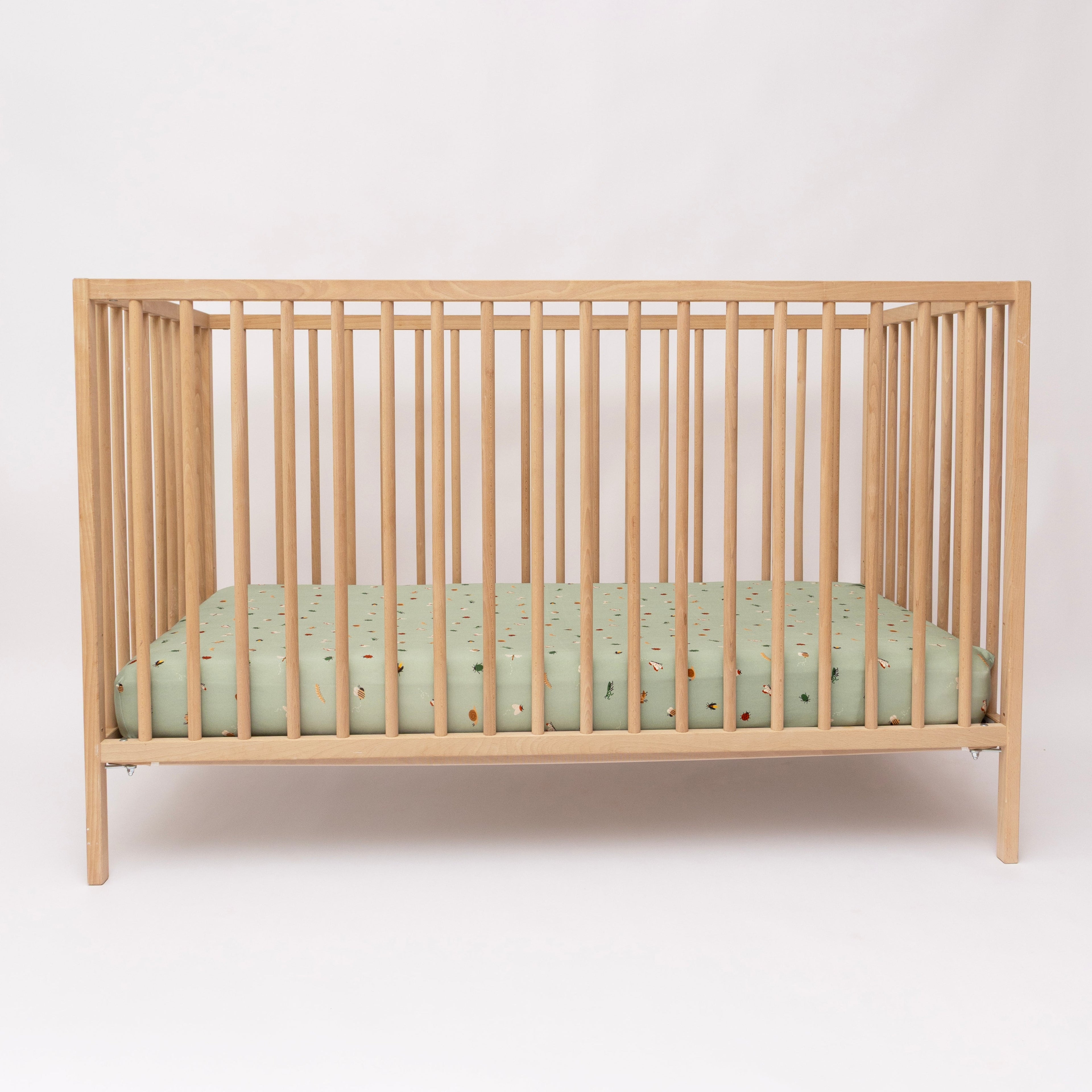Backyard Bugs Crib Sheet