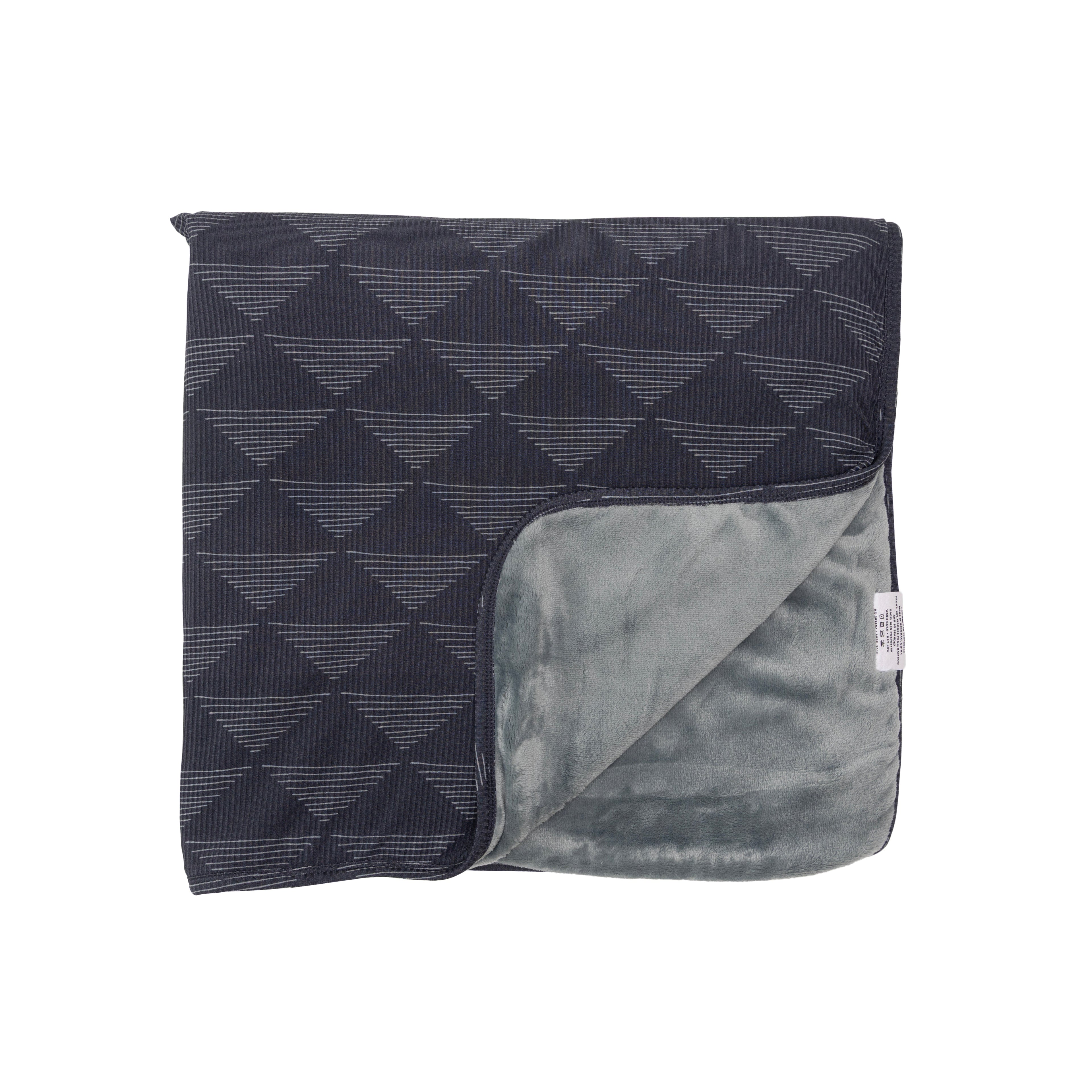 Triangles Small Ribbed Toddler Blanket