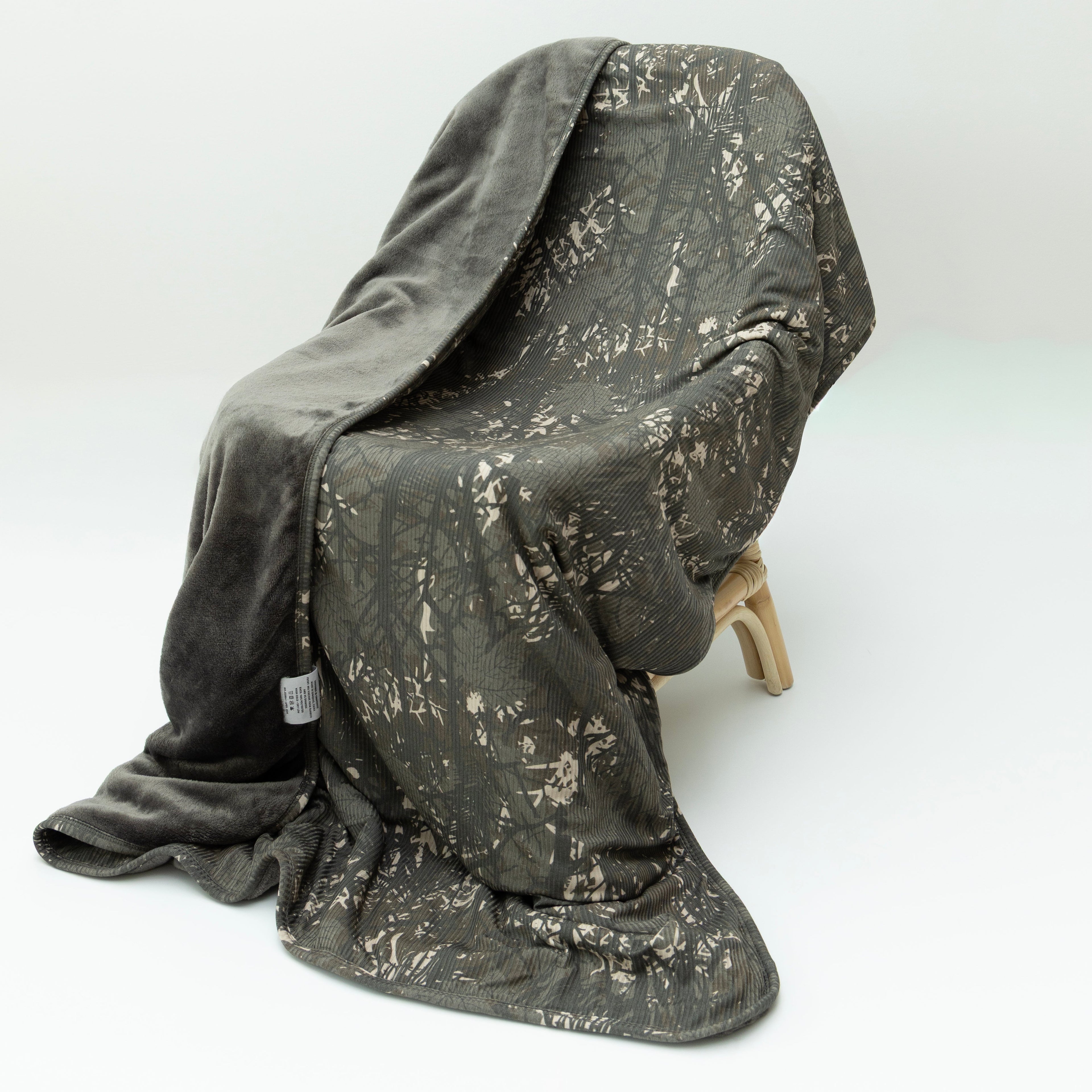 Woodland Camo Small Ribbed Youth Blanket