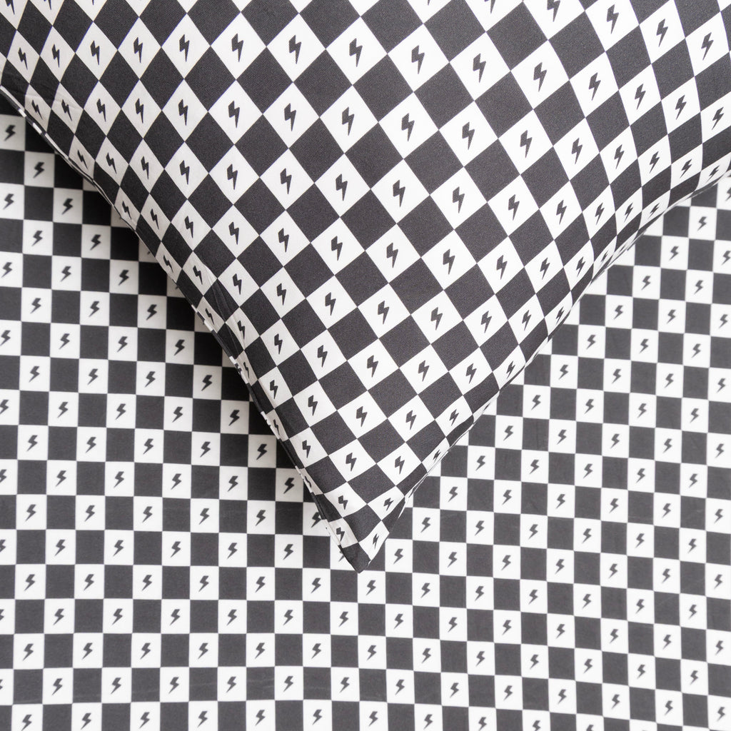Checkered Lightning Bolt Twin Sheet With Pillow Case