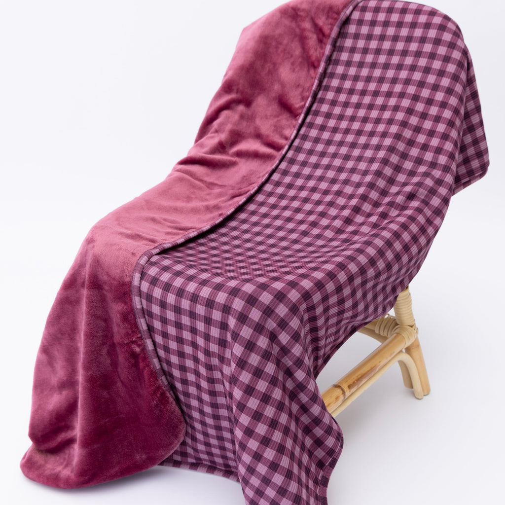 Plum Gingham Small Ribbed Toddler Blanket