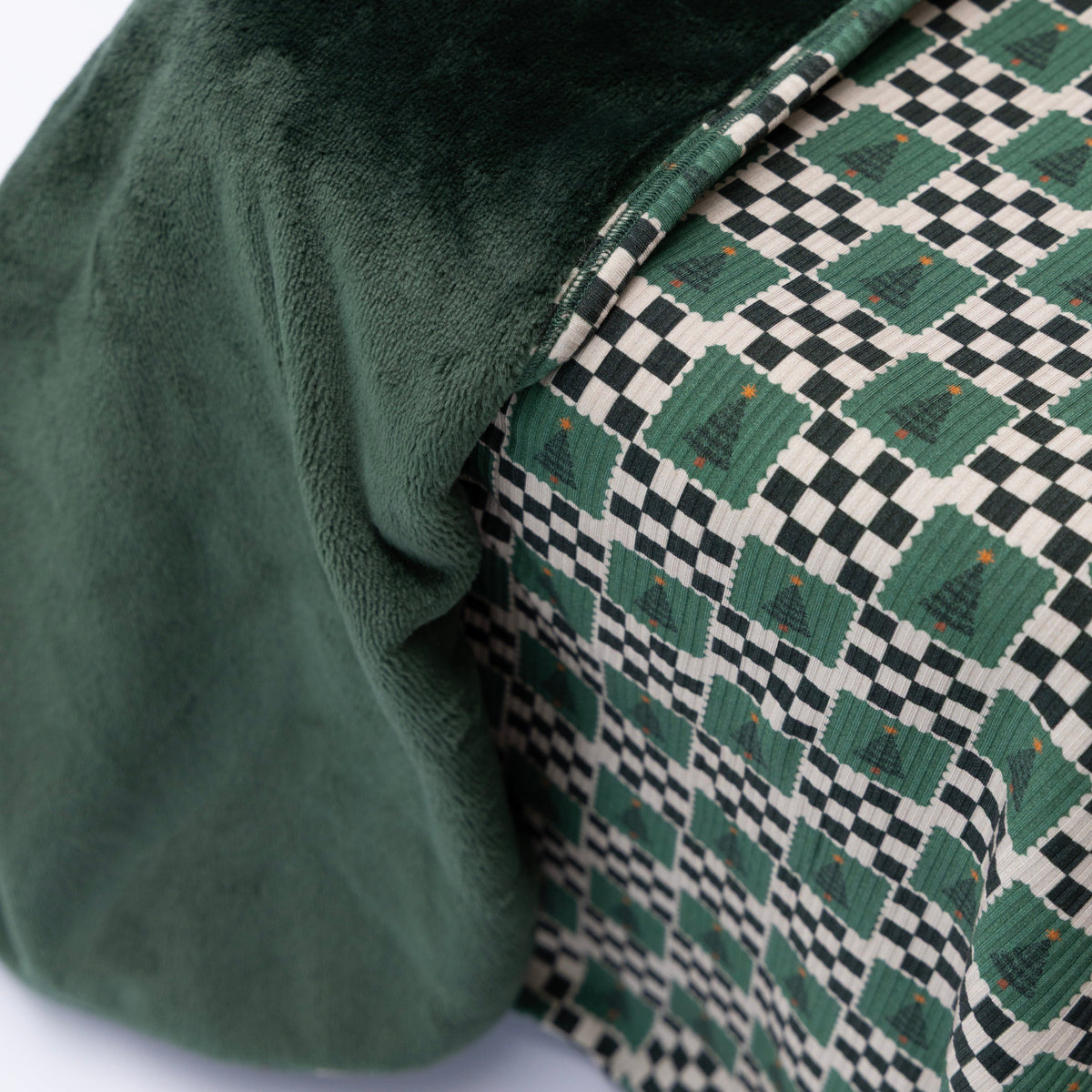 Checkered Christmas Trees Small Ribbed Toddler Blanket