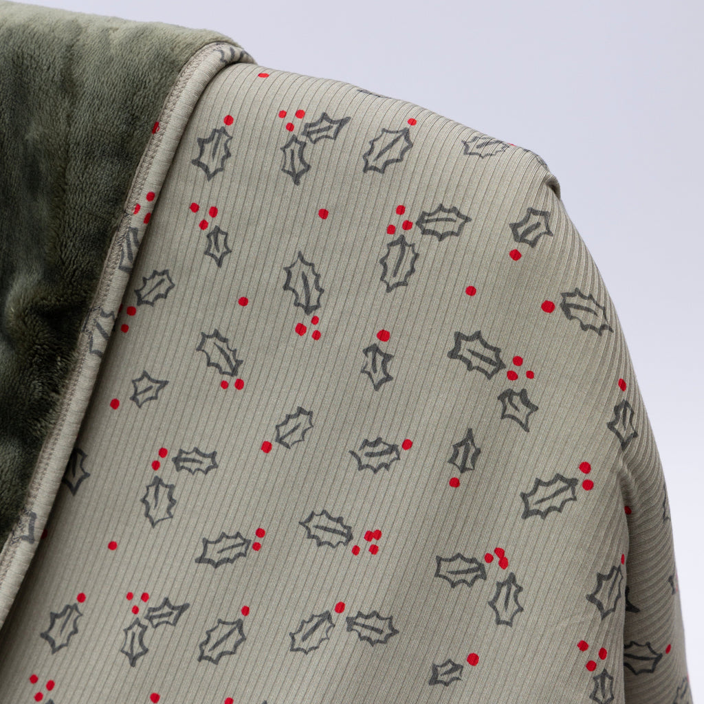 Holly Small Ribbed Youth Blanket