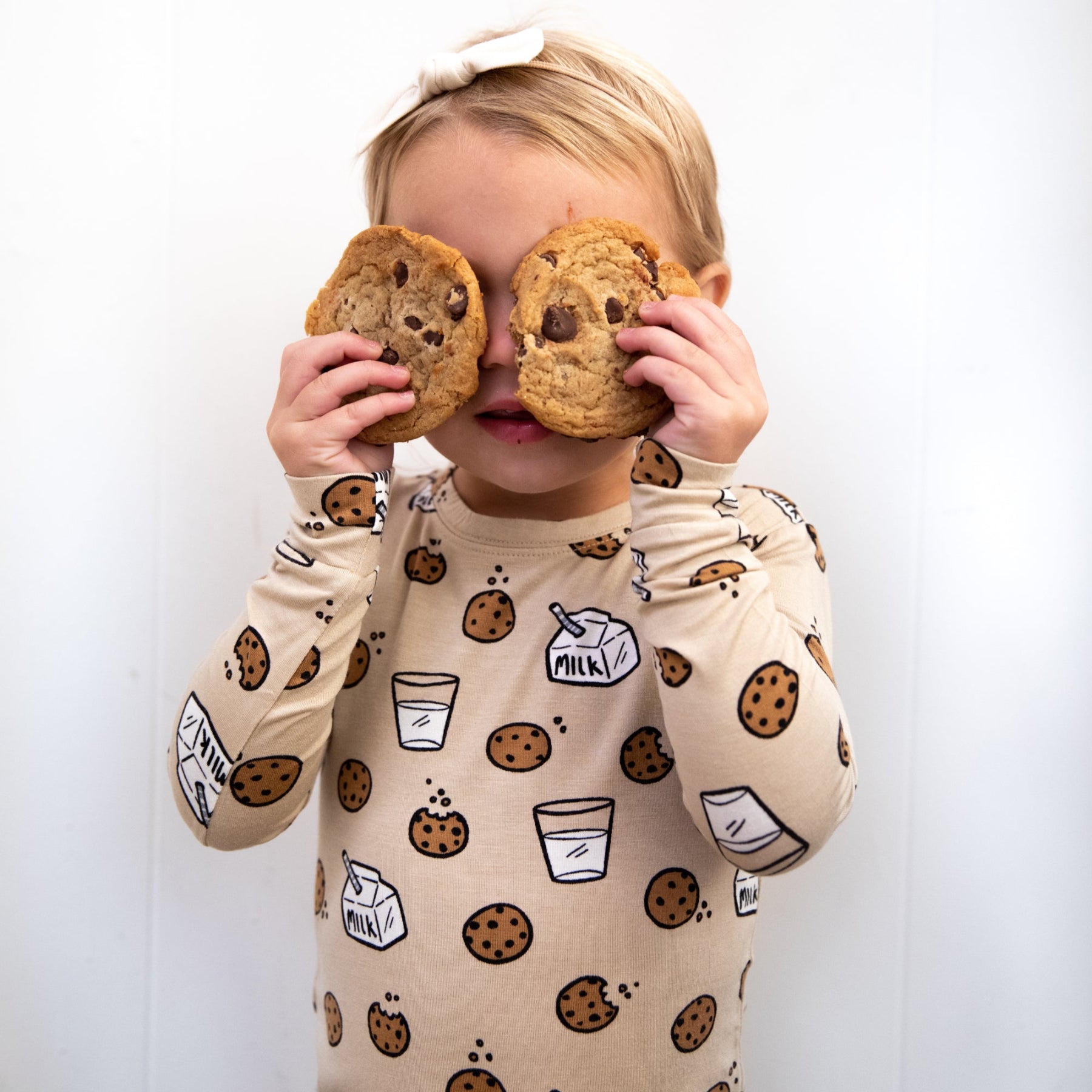 Cookies and Milk Two-Piece Set