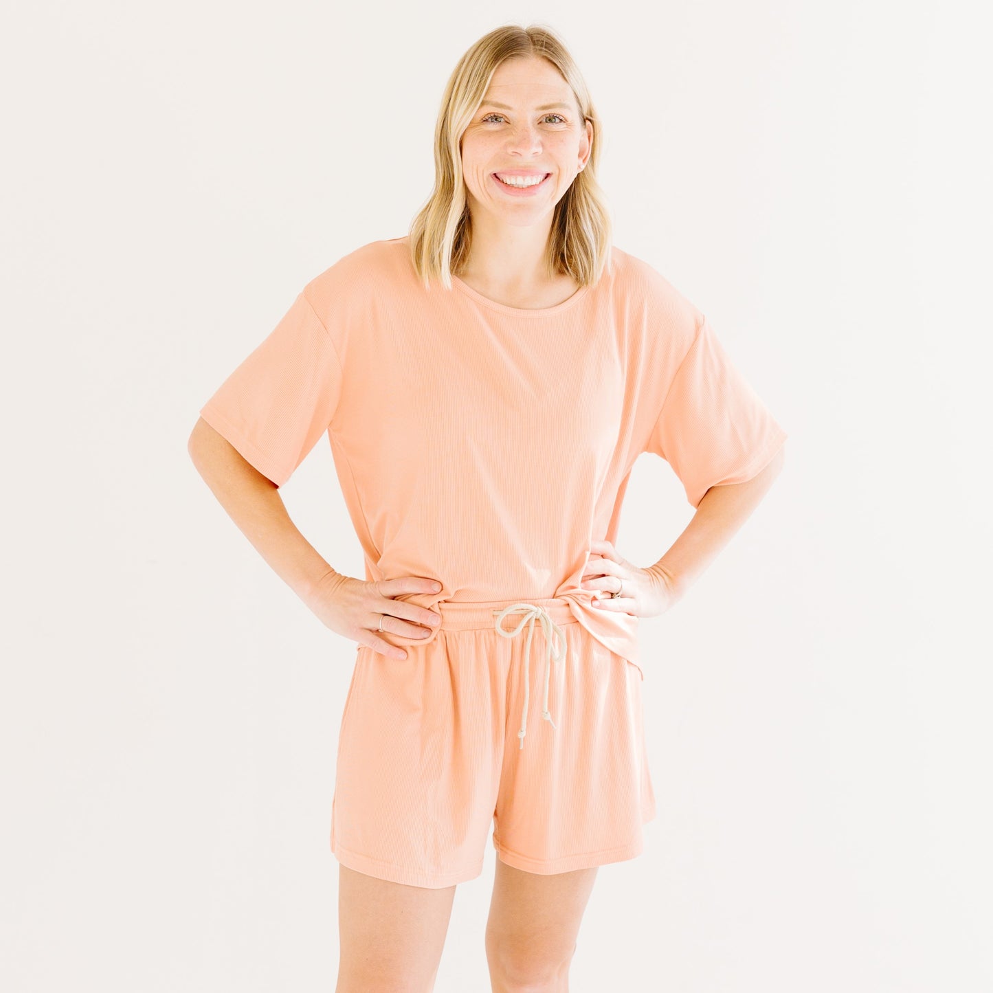 Coral Small Ribbed Women's Shorts Set