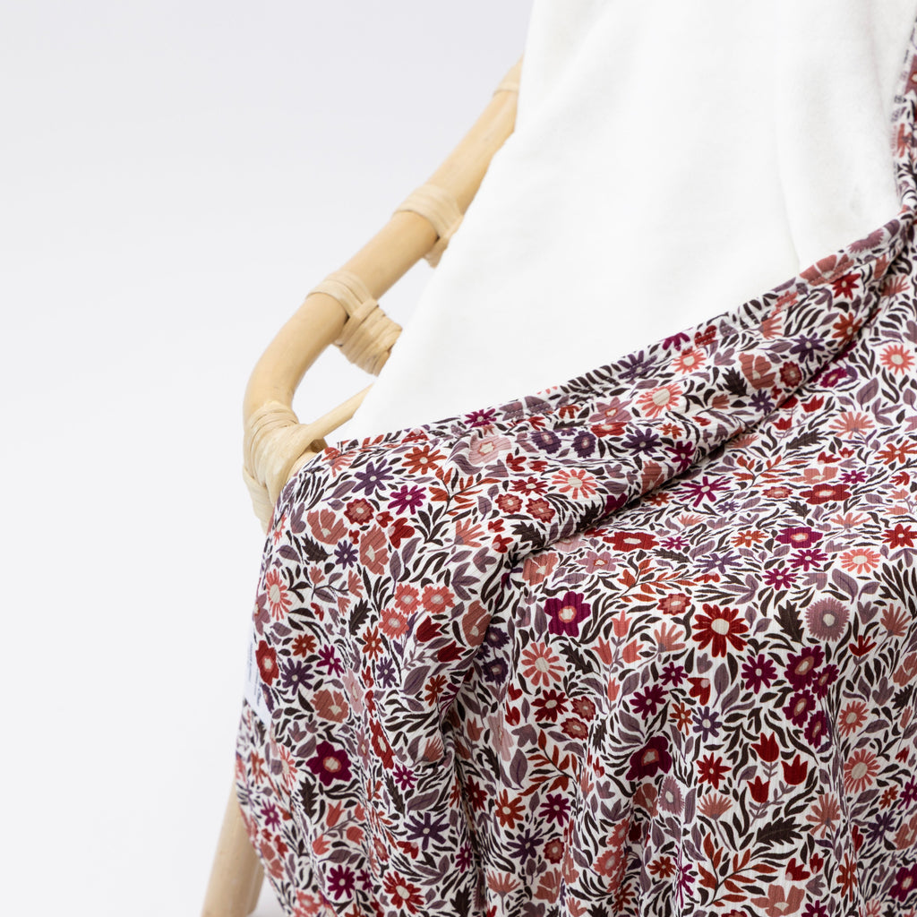 Fall Blooms Small Ribbed Adult Blanket