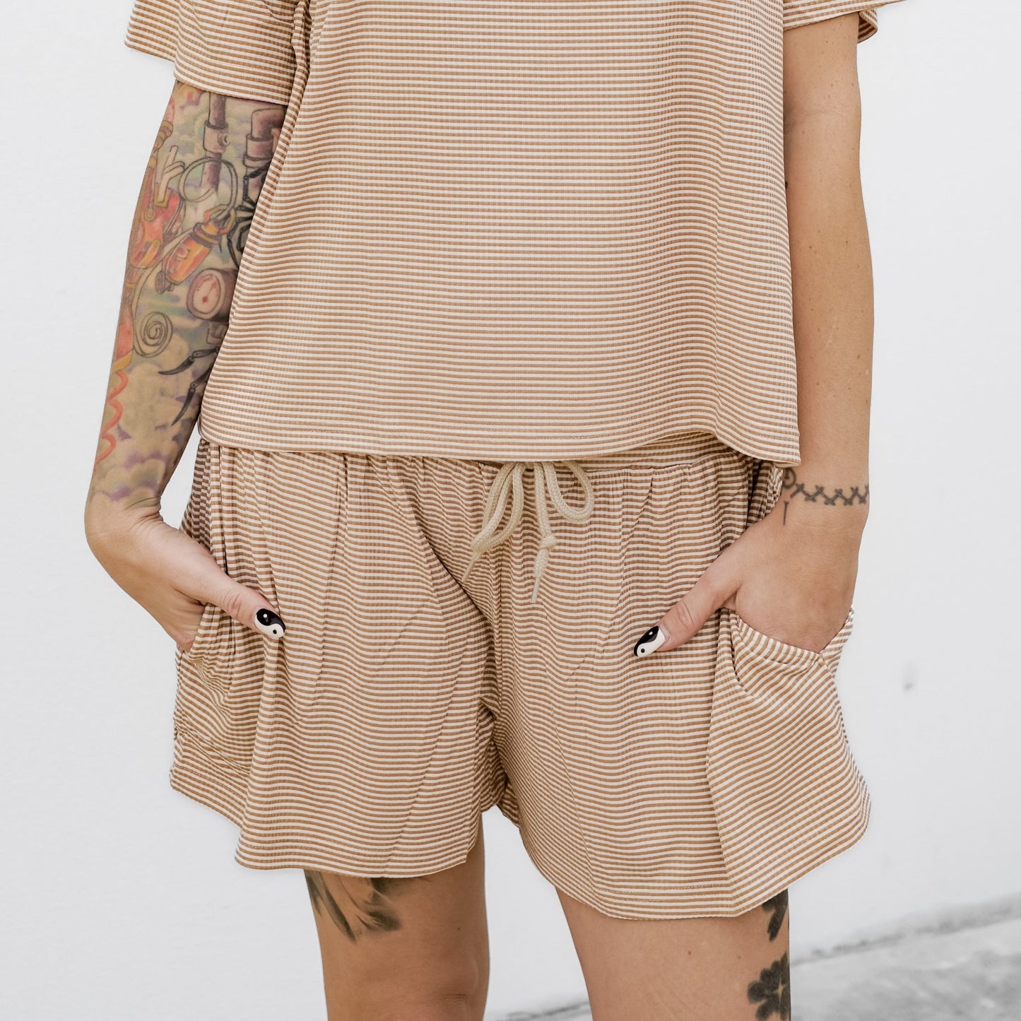 Honey Stripe Small Ribbed Women's Shorts Set