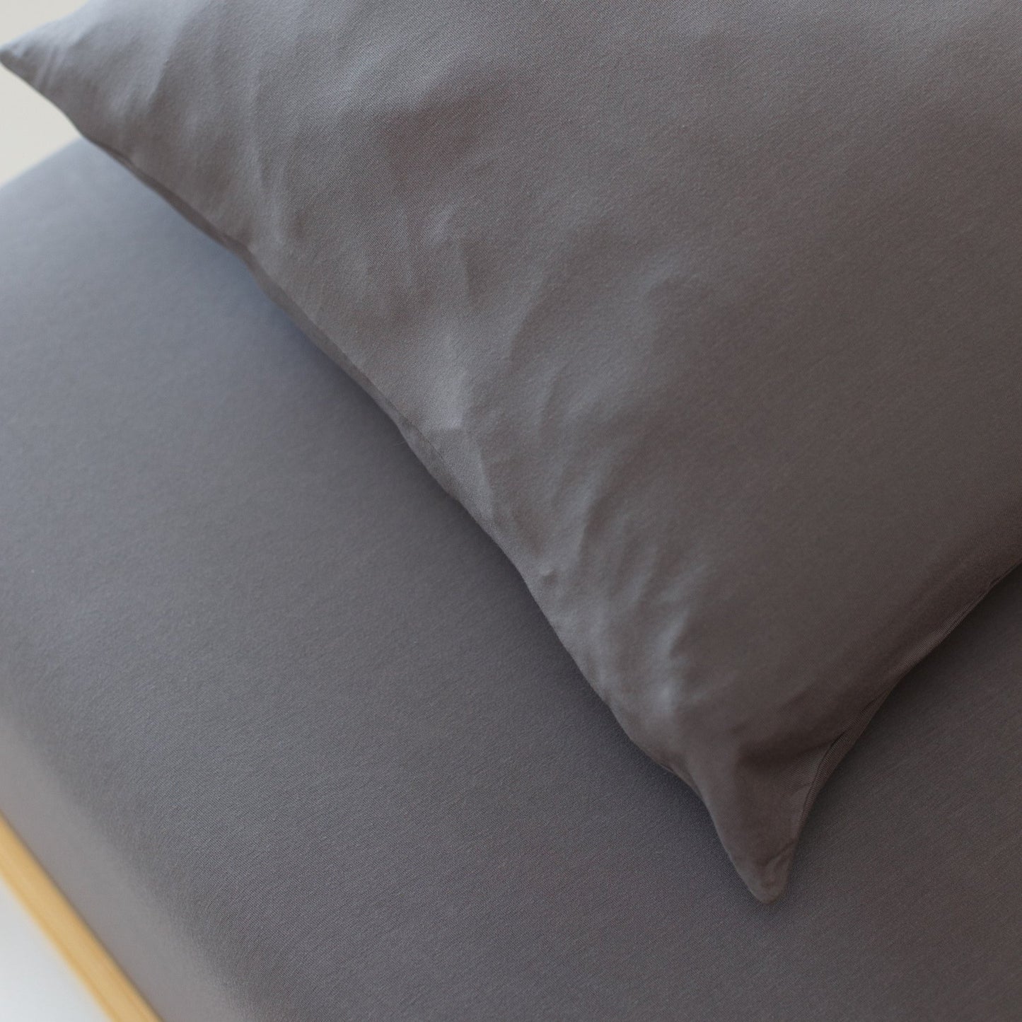 Dark Charcoal Twin Sheet With Pillow Case