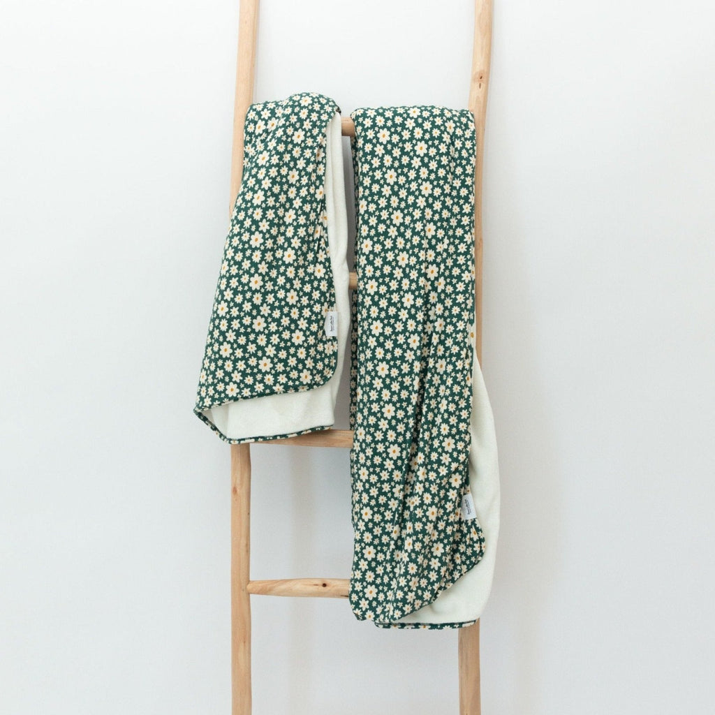 Green Floral Small Ribbed Adult Blanket