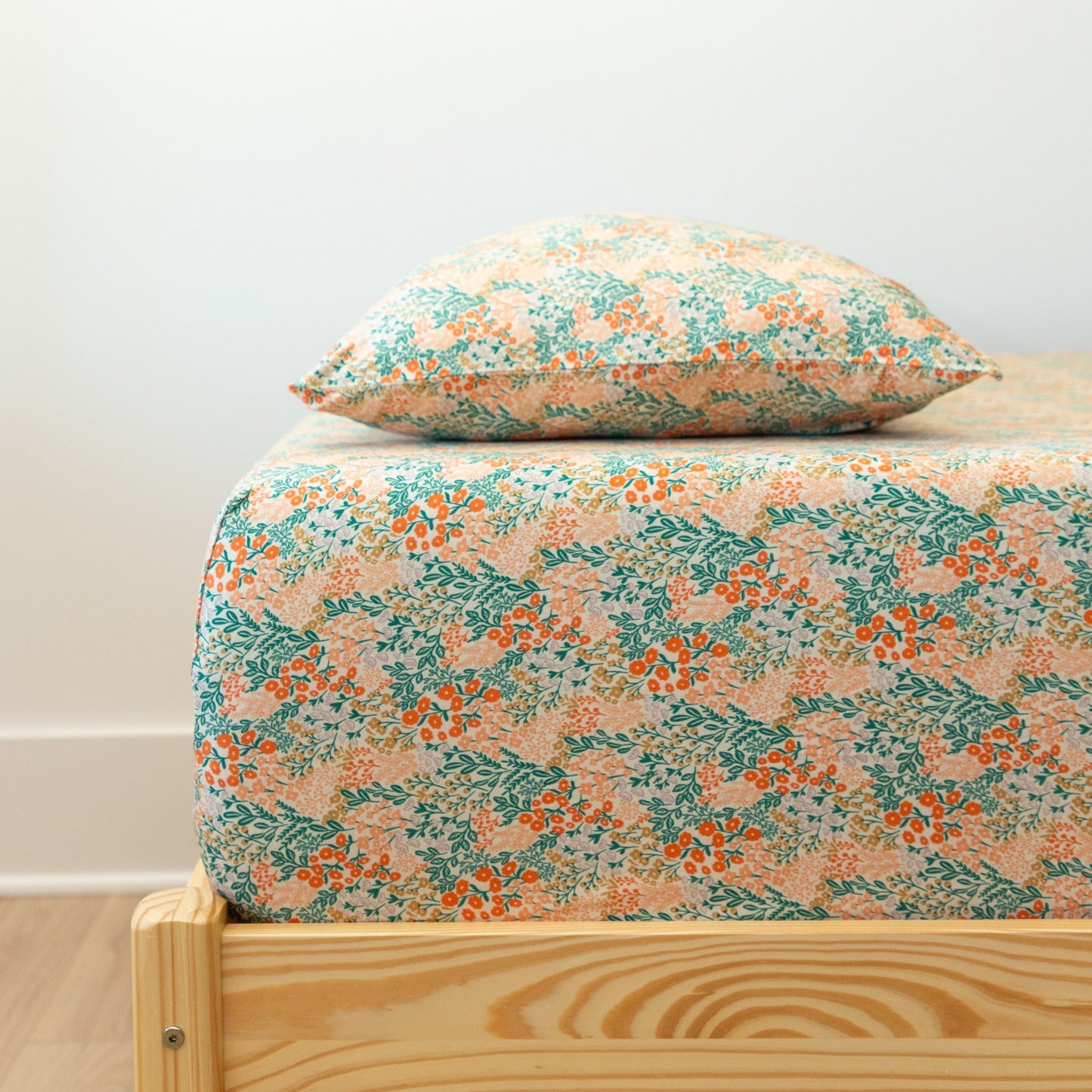 Wildflowers Twin Sheet With Pillow Case