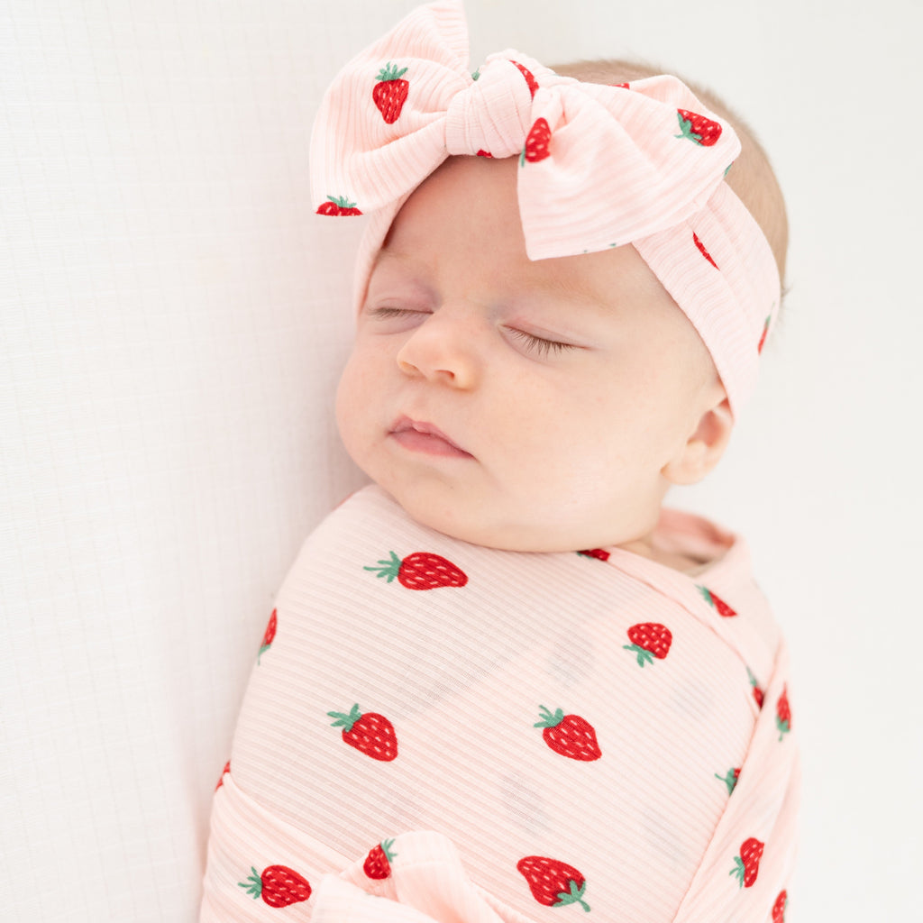 Strawberries Small Ribbed Bow