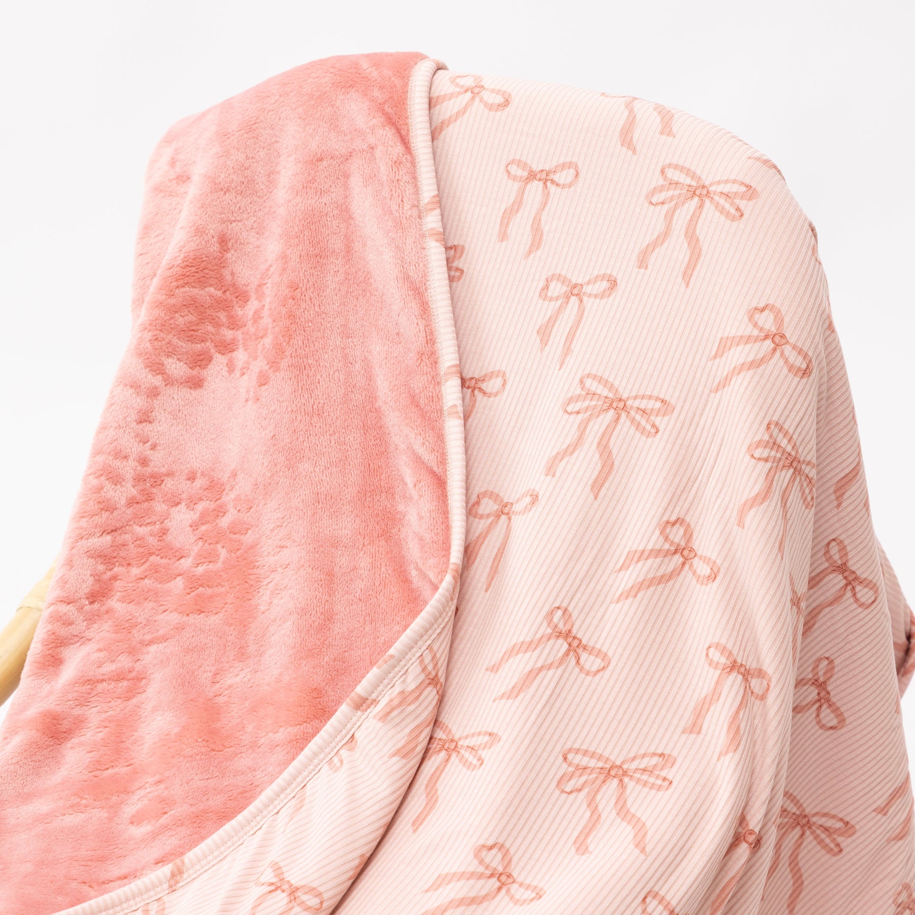 Coquette Bows Small Ribbed Toddler Blanket