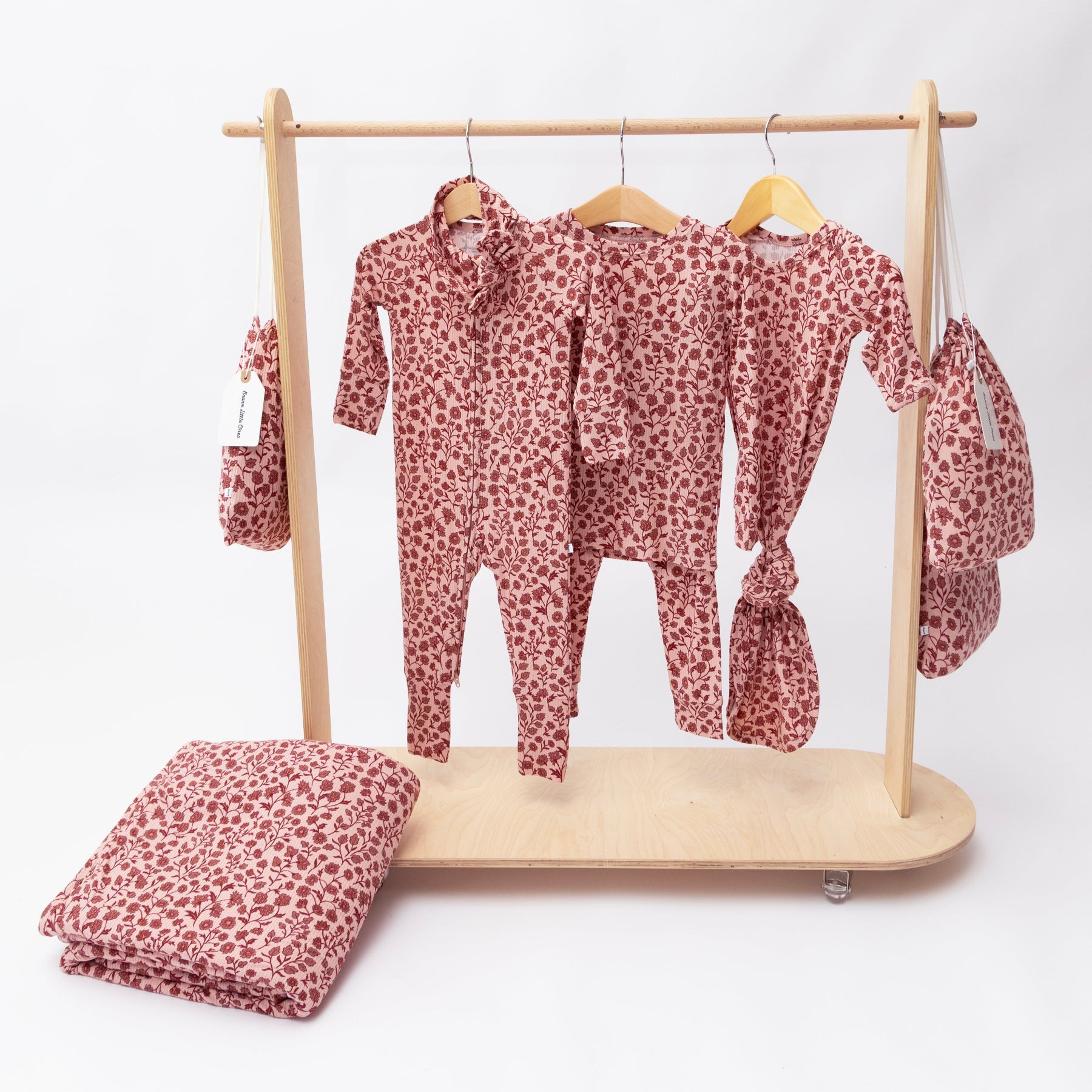 Mauve Floral Small Ribbed Adult Blanket