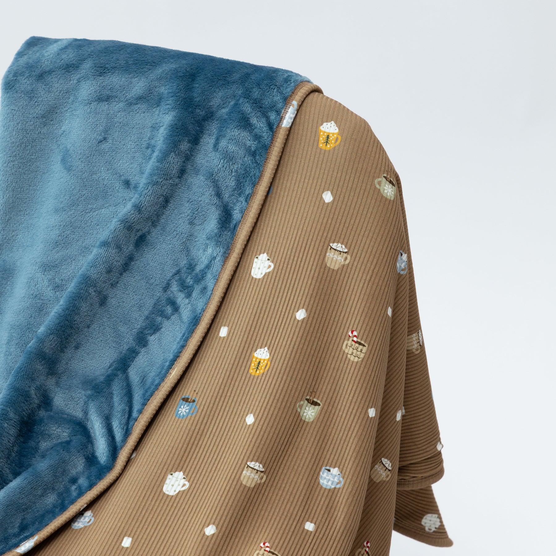 Hot Cocoa Small Ribbed Adult Blanket