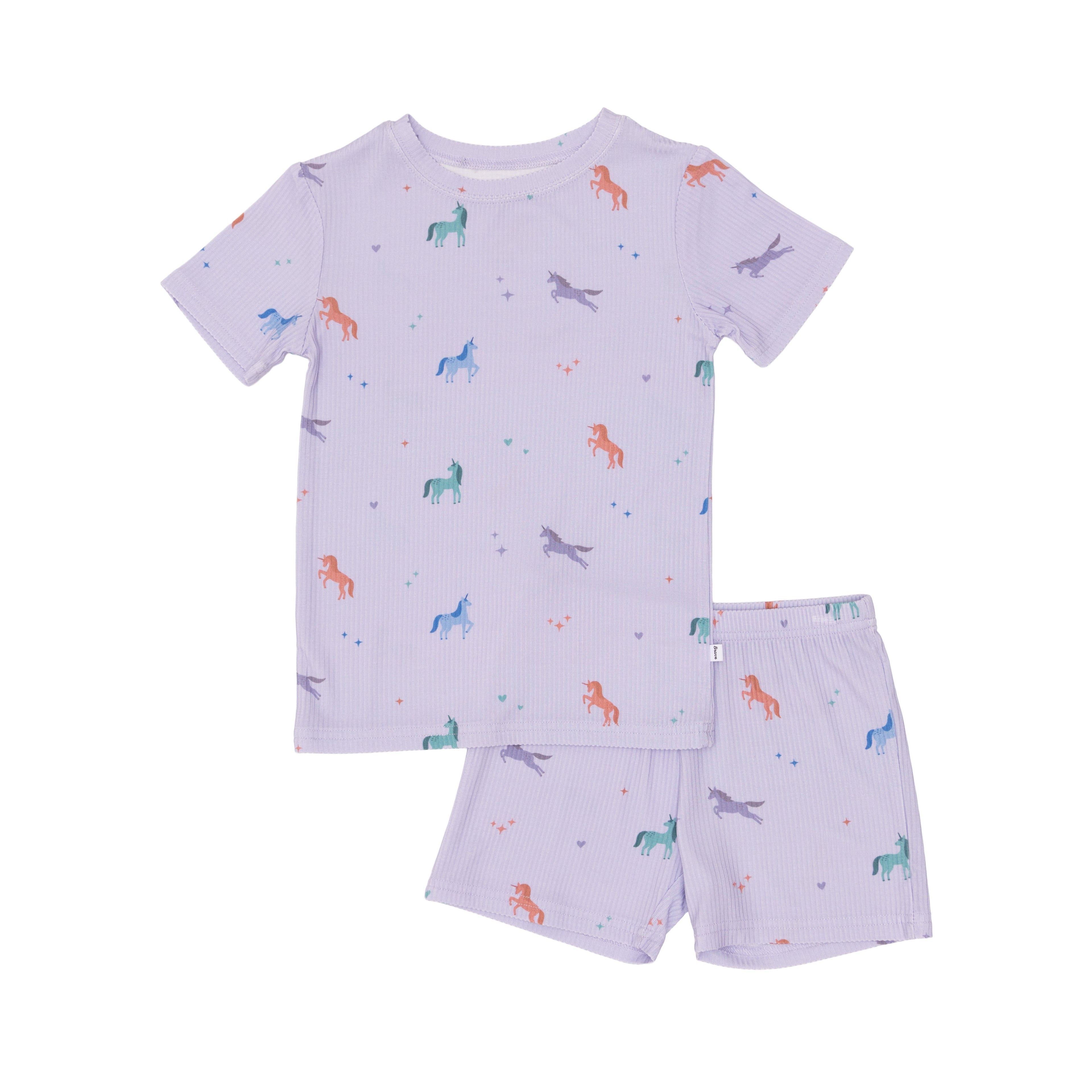 Children's pajama set with short-sleeve top and shorts, with unicorn design, on a white background