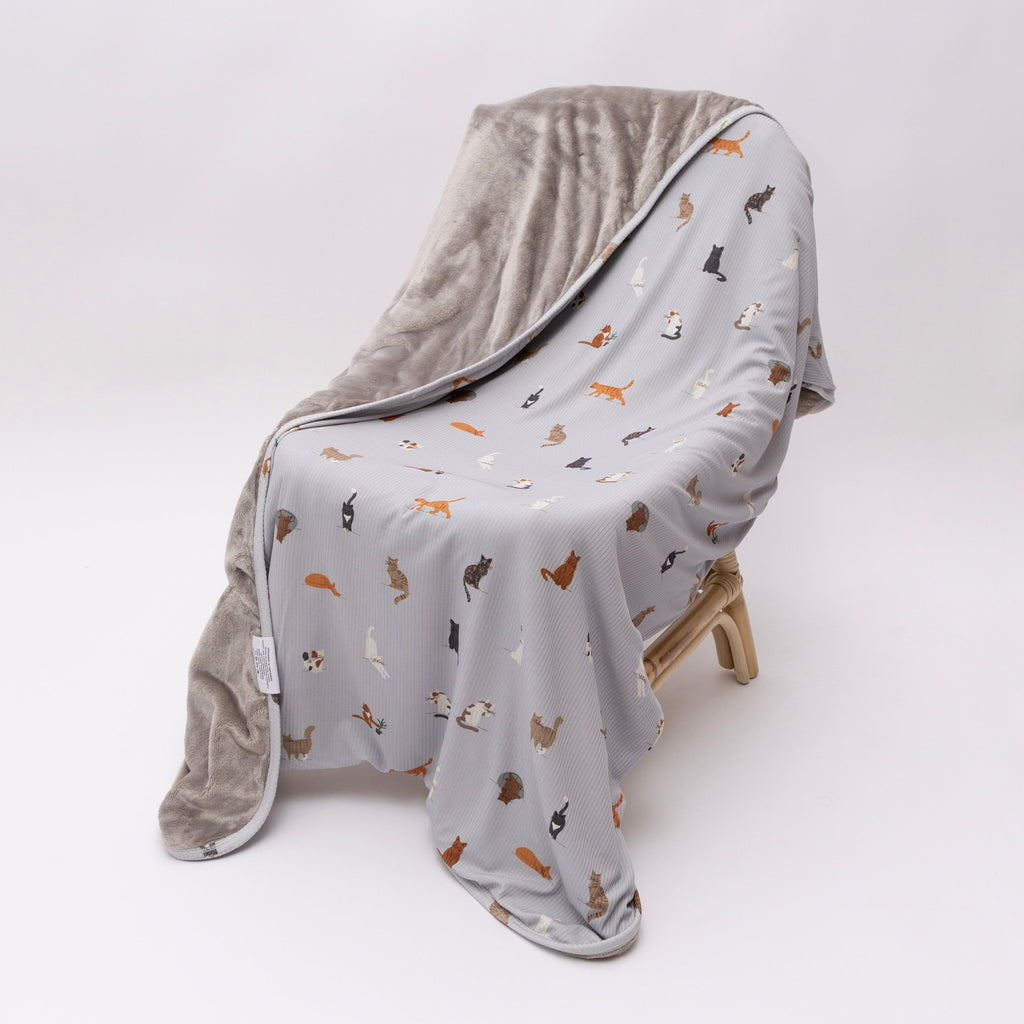 Cats Gray Small Ribbed Toddler Blanket