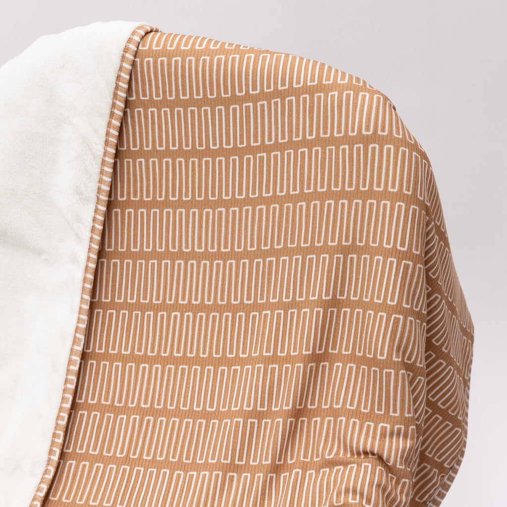Neutral Lines Small Ribbed Youth Blanket