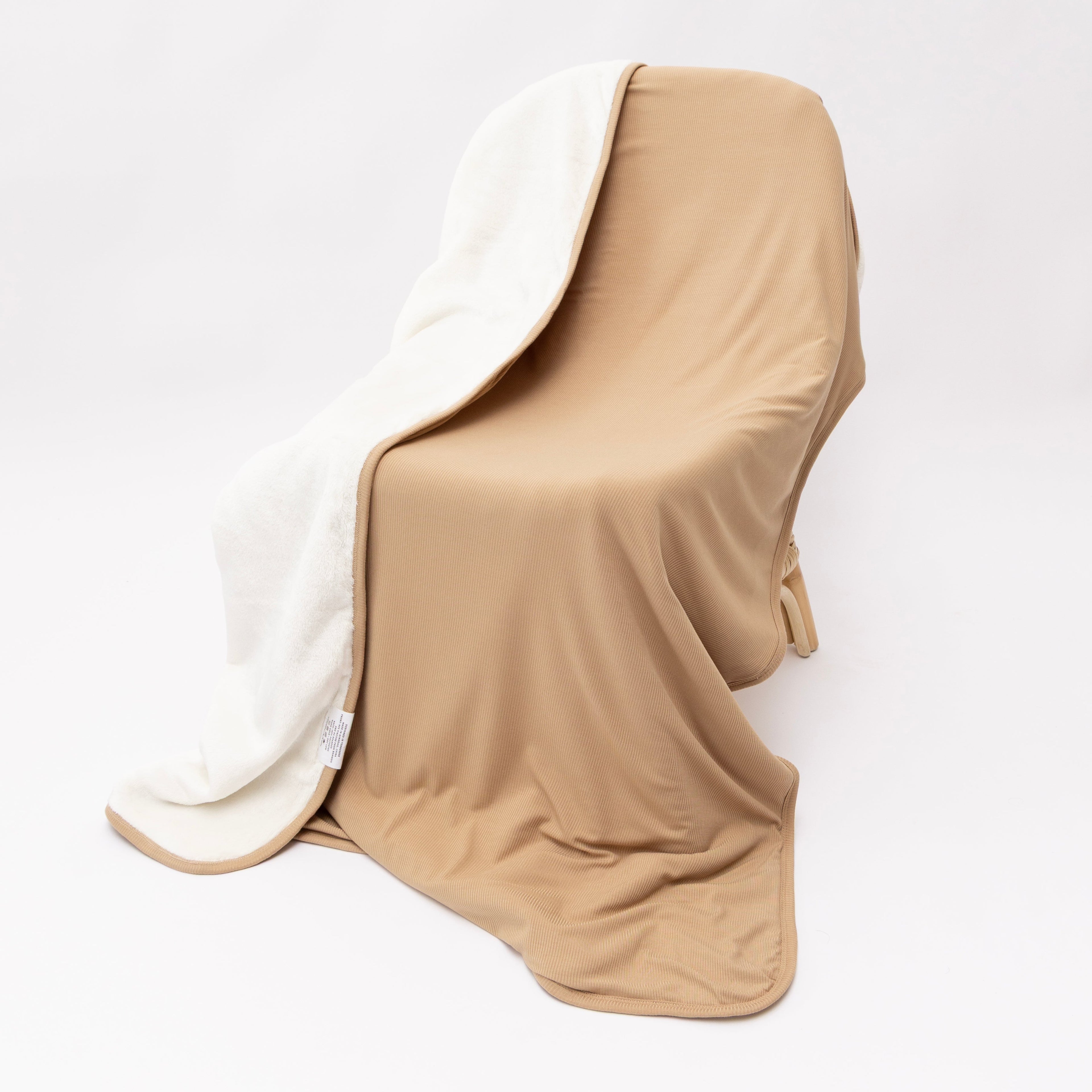 Dune Small Ribbed Adult Blanket