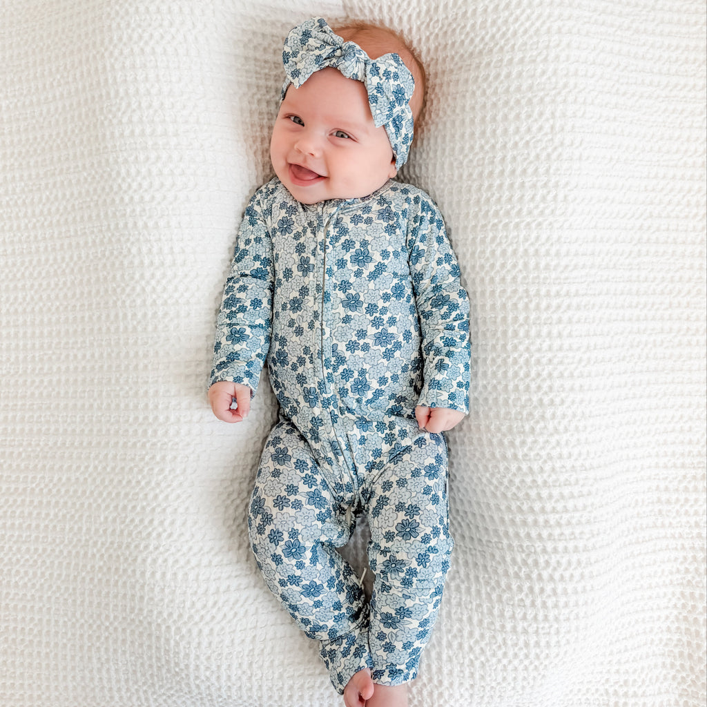 Bluebell Blossoms Small Ribbed Bow