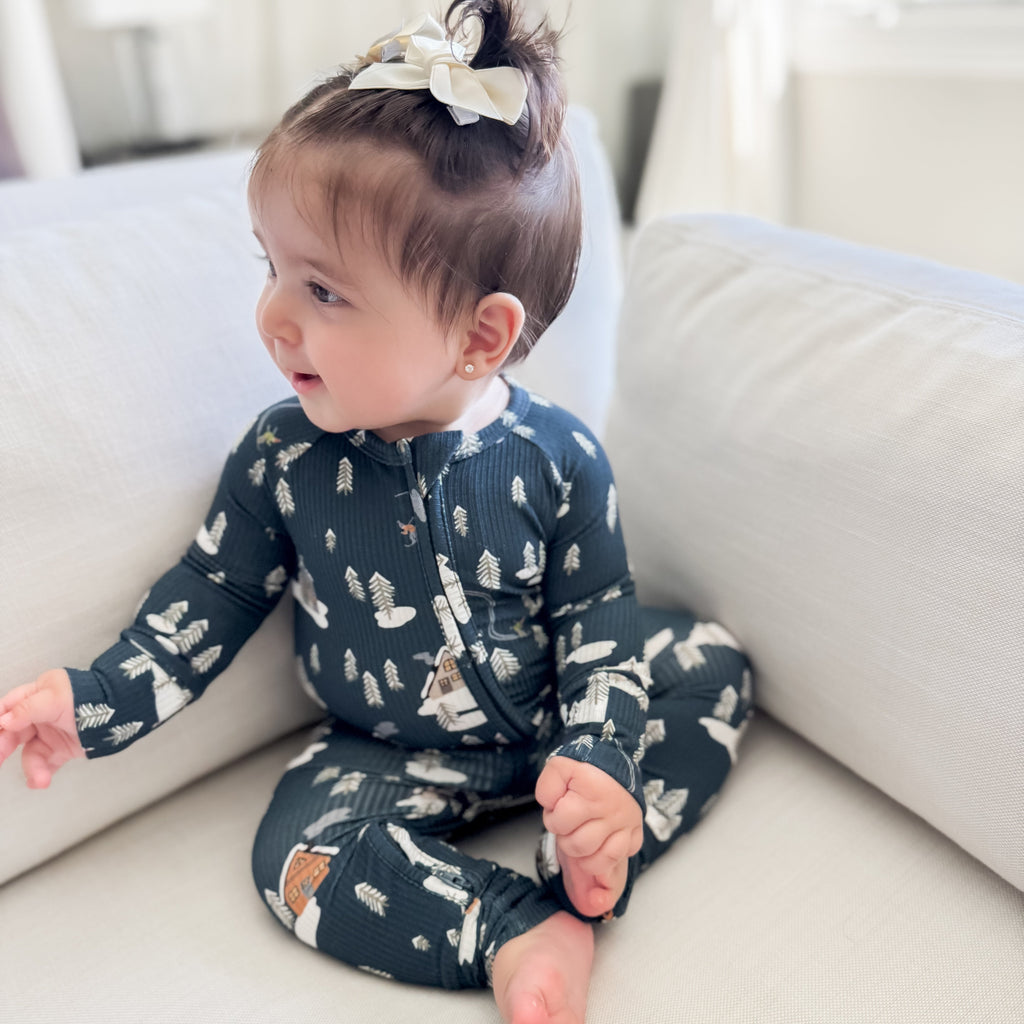 Snowy Village Small Ribbed Zip Romper
