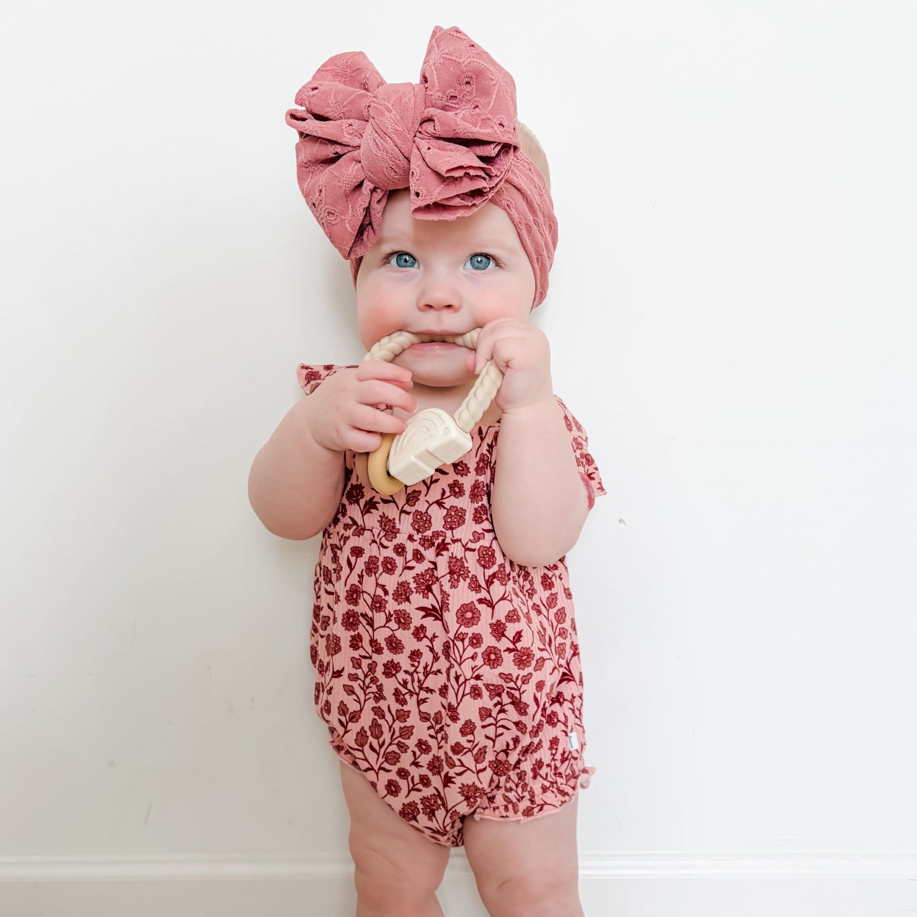 Mauve Floral Small Ribbed Flutter Sleeve Romper