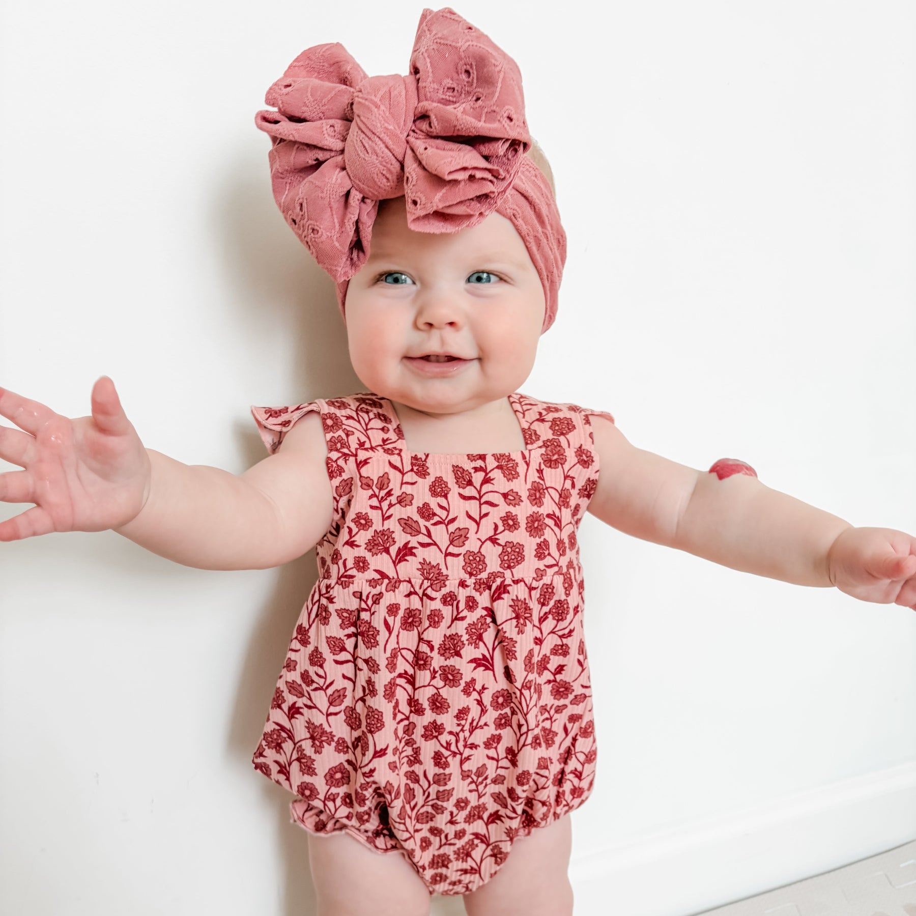 Mauve Floral Small Ribbed Flutter Sleeve Romper