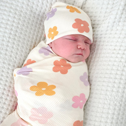 Big Daisies Small Ribbed Swaddle Set