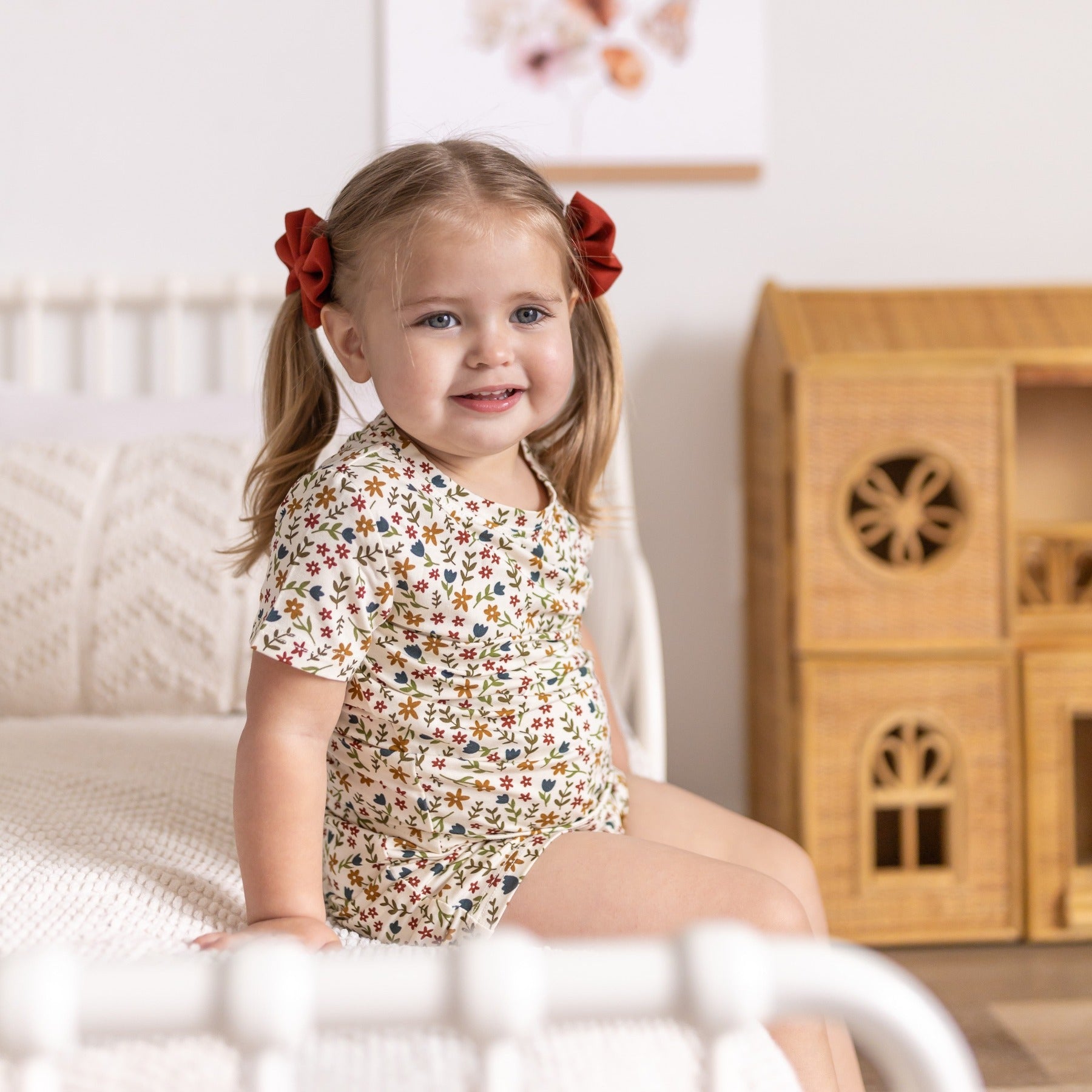 Cream Floral Shorts Two-Piece Set