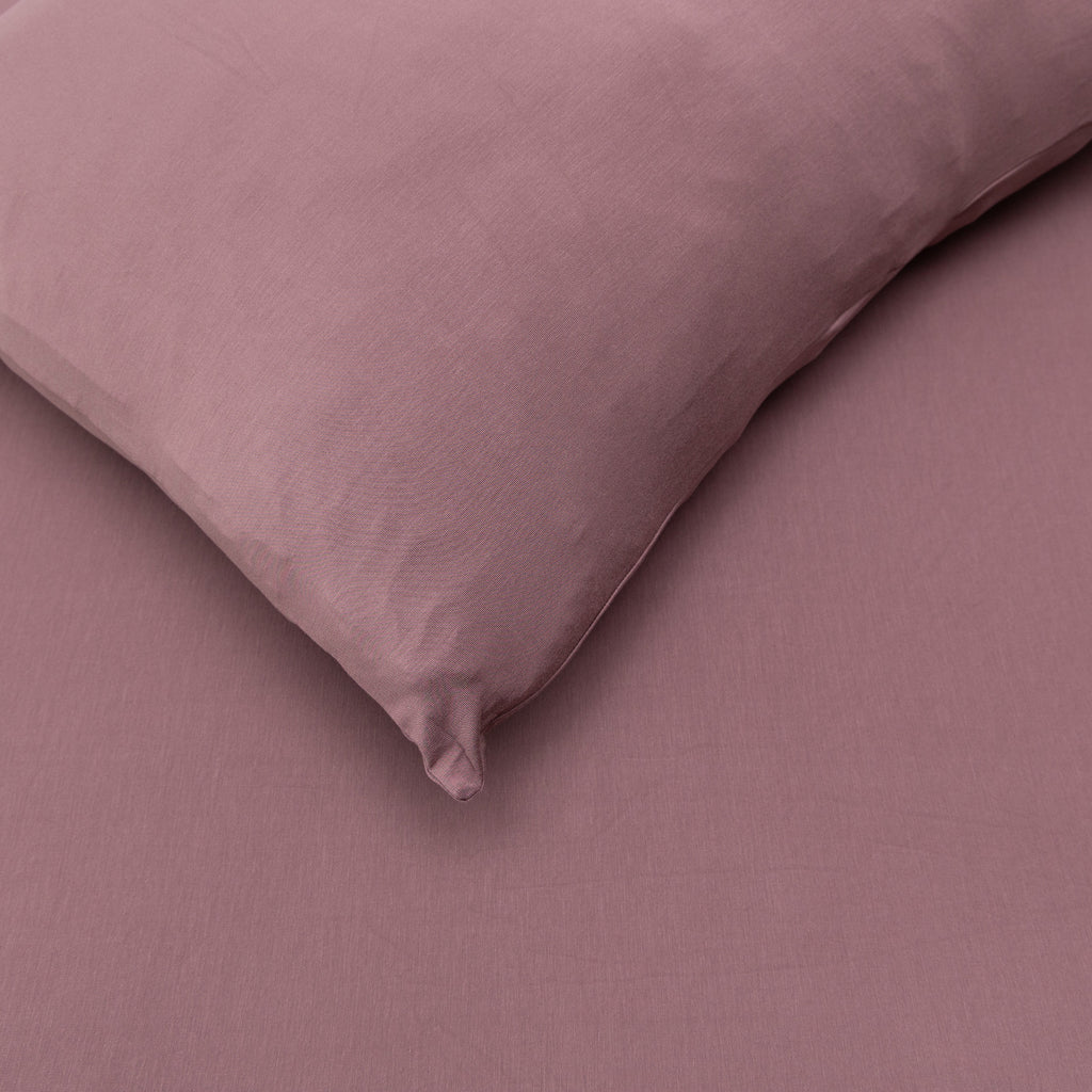 Plum Twin Sheet With Pillow Case