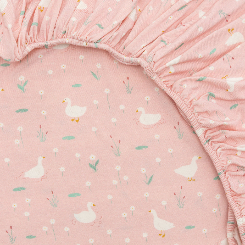 Ducks & Daisies Twin Sheet With Pillow Case