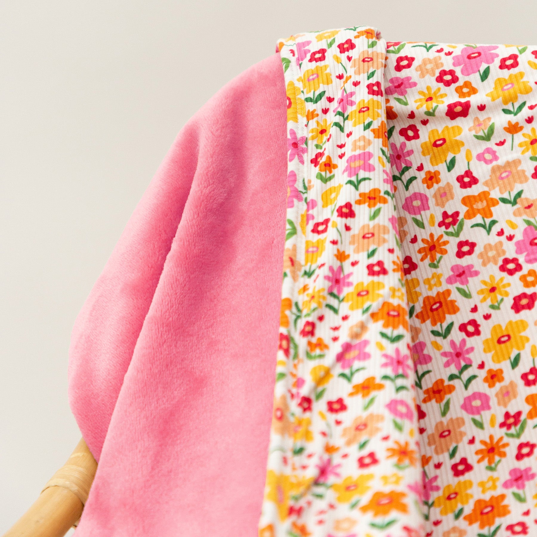 Summer Blooms Small Ribbed Toddler Blanket