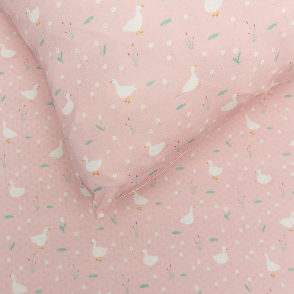 Ducks & Daisies Twin Sheet With Pillow Case