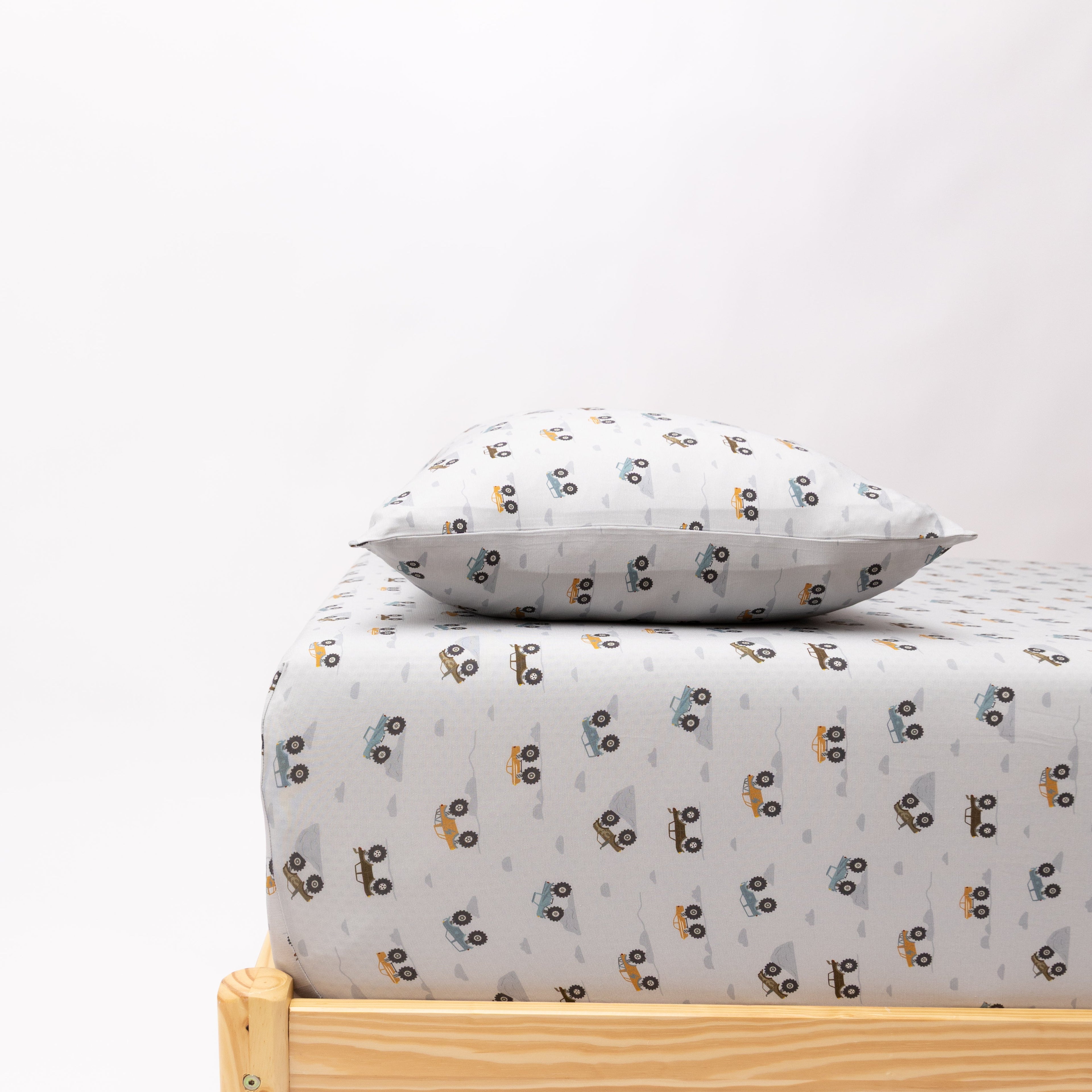 Monster Trucks Twin Sheet With Pillow Case