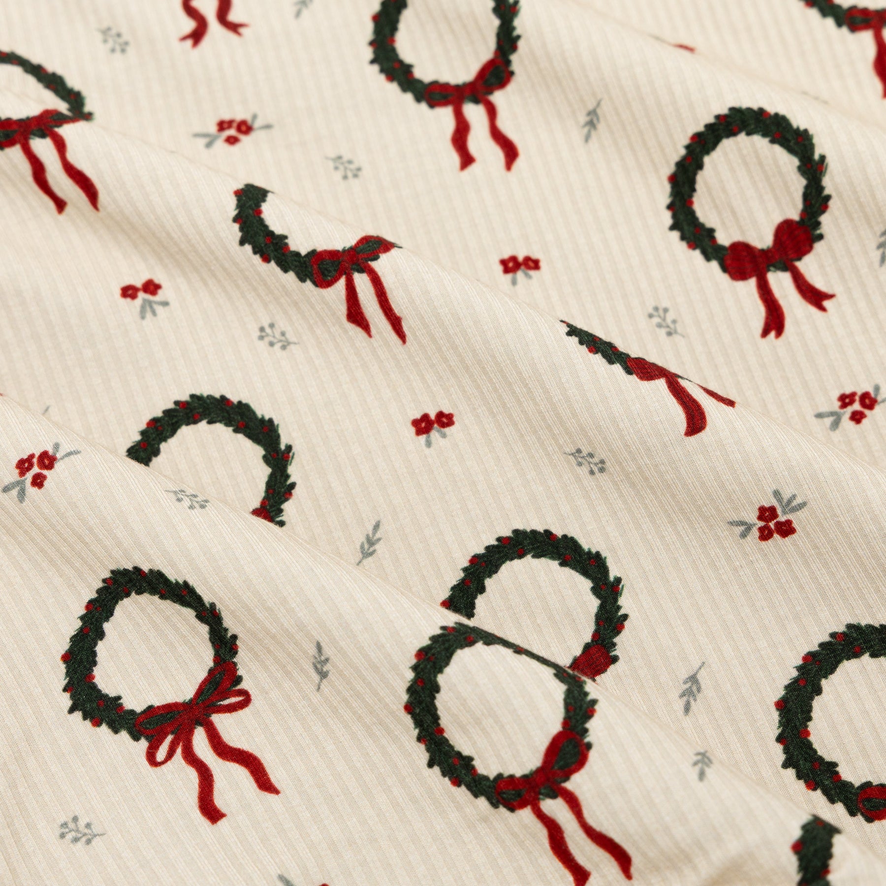 Christmas Wreaths Small Ribbed Two-Piece Set
