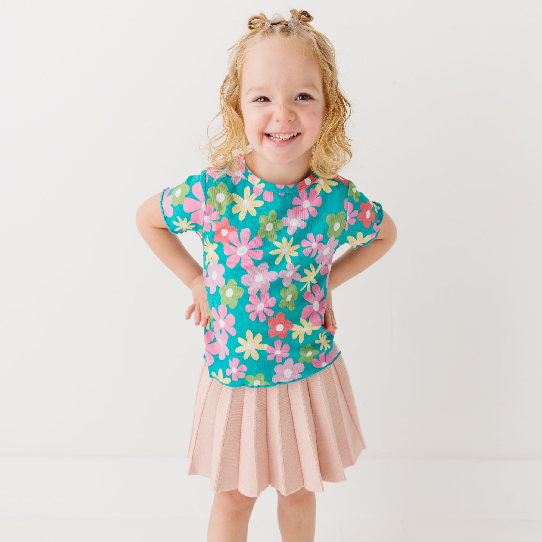 Retro Daisies Lettuce-Edge Ribbed Shirt