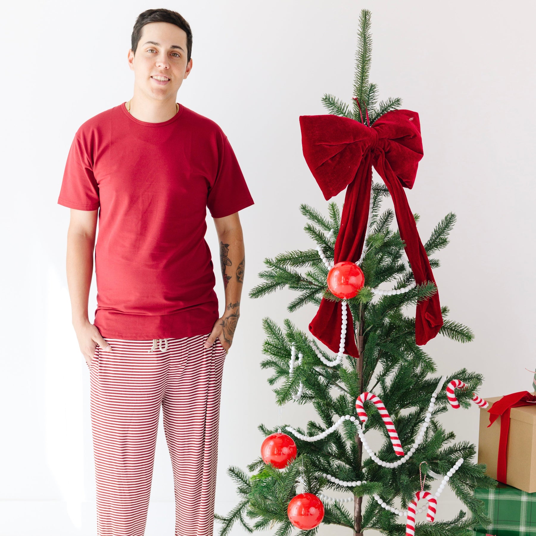 Red Stripe Small Ribbed Men's Pants