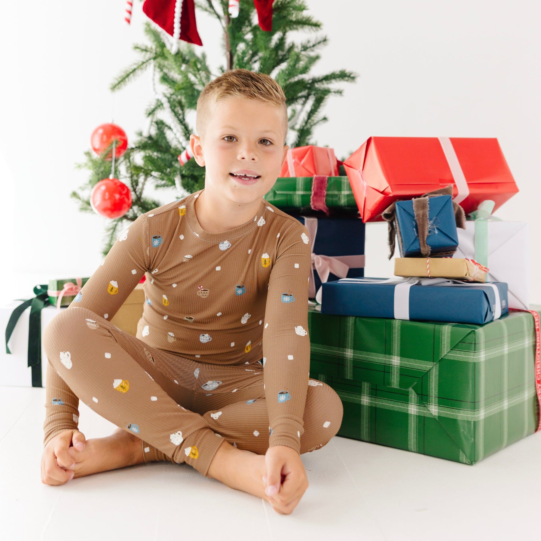 Hot Cocoa Small Ribbed Two-Piece Set