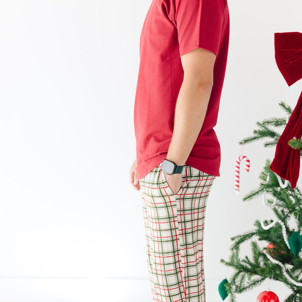 Red Men's Short Sleeve Shirt