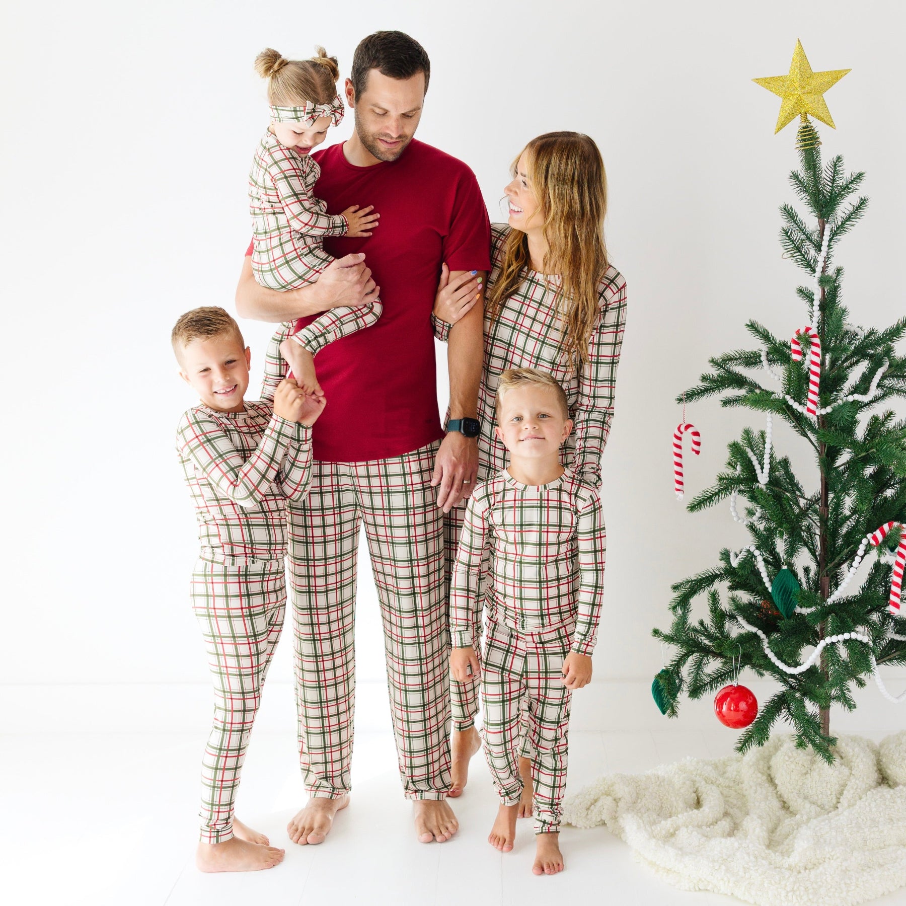 Red Men's Short Sleeve Shirt