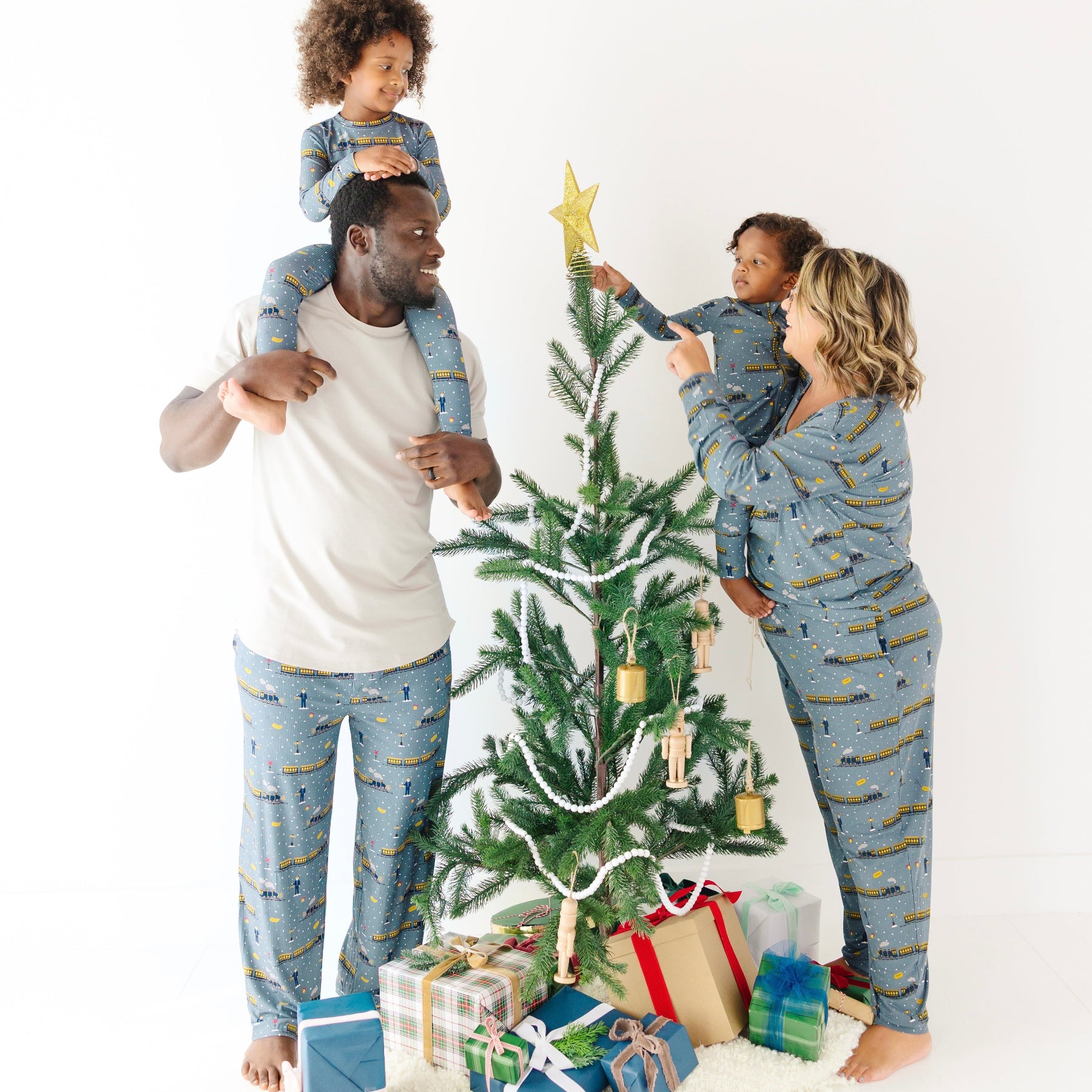 Christmas Trains Small Ribbed Women's Pants