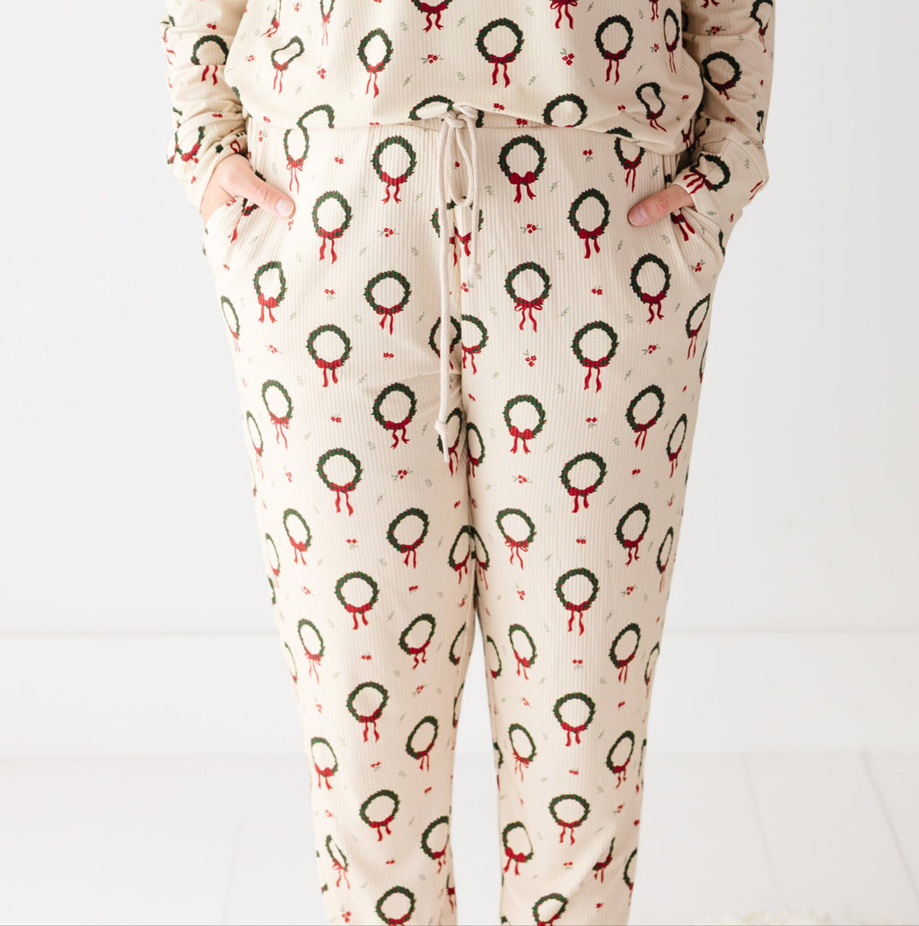 Christmas Wreaths Small Ribbed Women's Matching Set