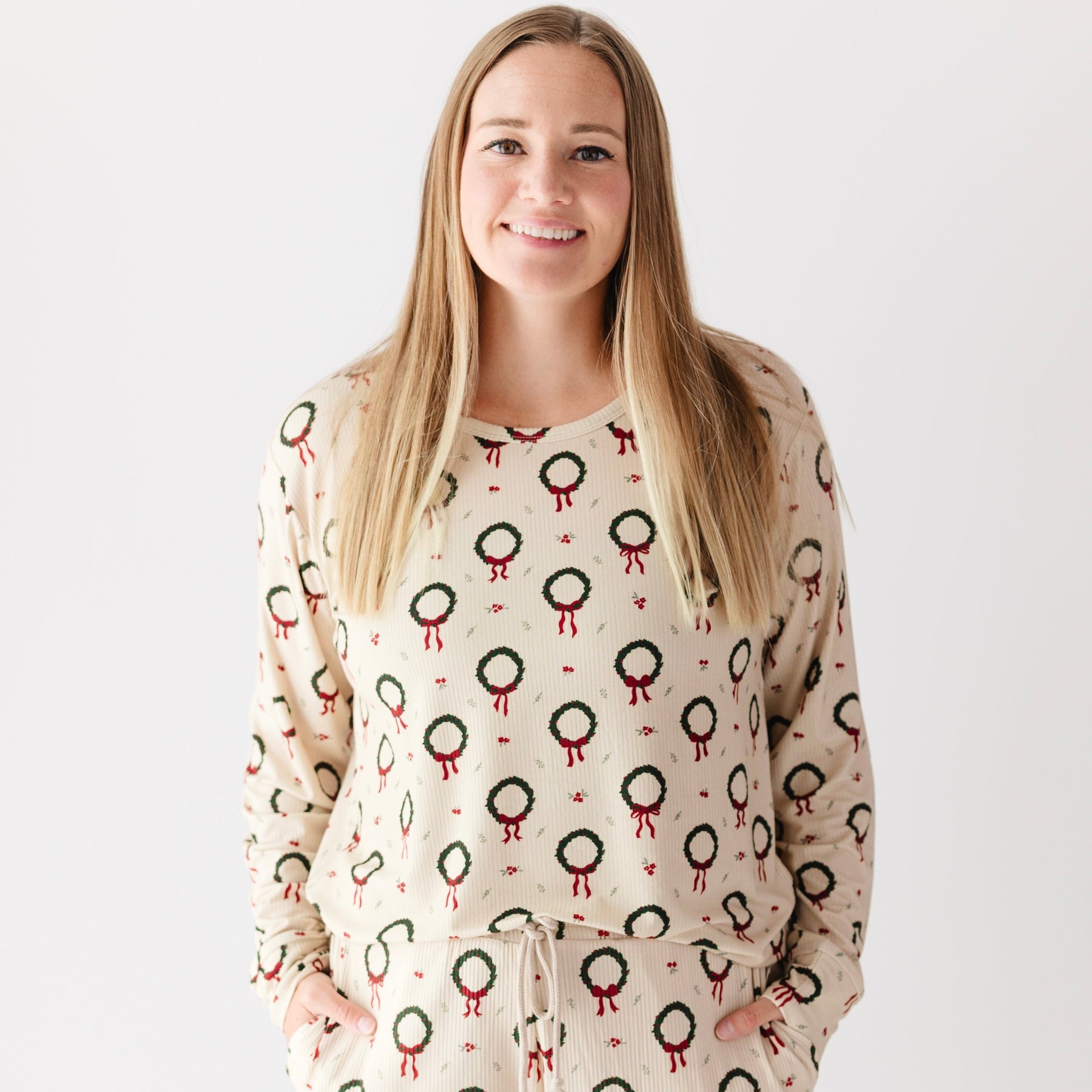 Christmas Wreaths Small Ribbed Women's Long Sleeve Top