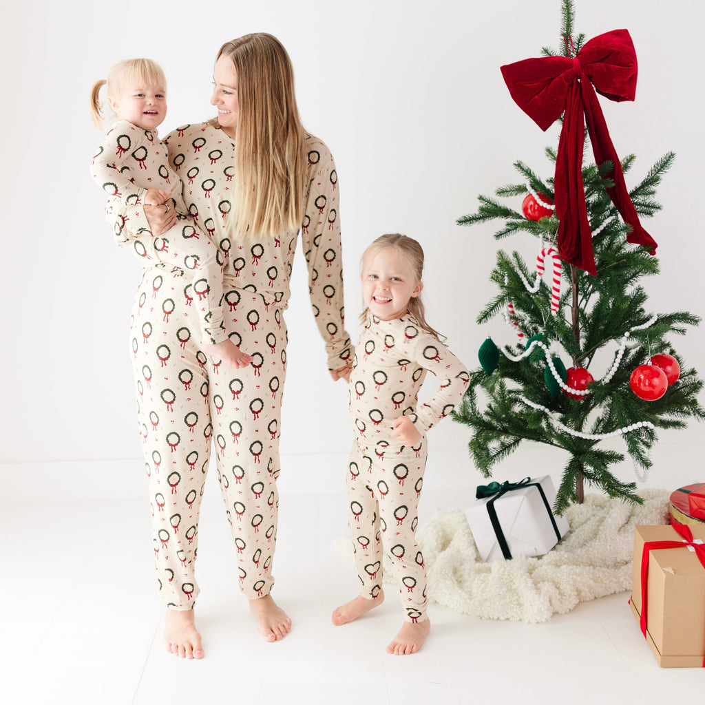 Christmas Wreaths Small Ribbed Women's Matching Set
