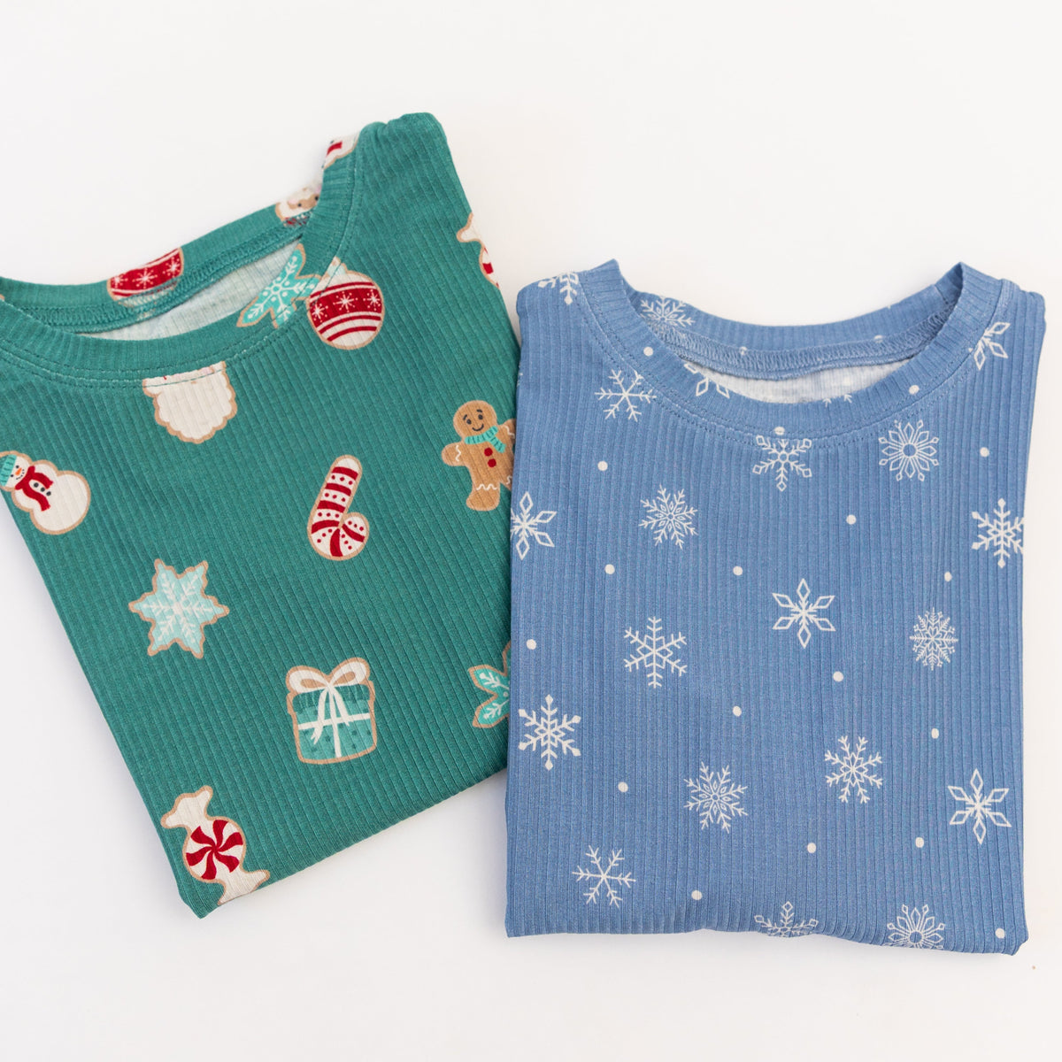 Snowflakes Small Ribbed Two-Piece Set