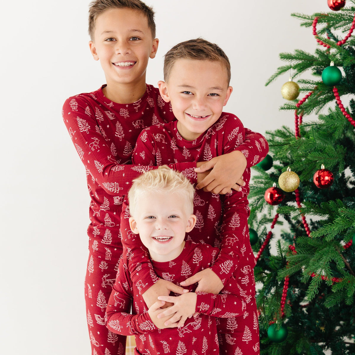 Reindeer & Santa Sleigh Small Ribbed Two-Piece Set